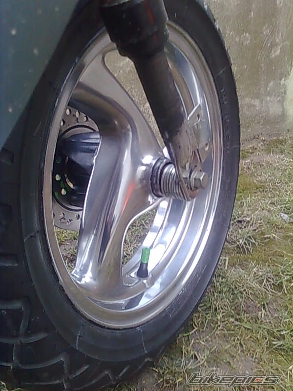 Photo 2365848
