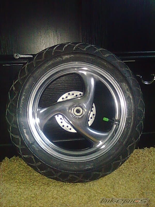 Photo 2365849