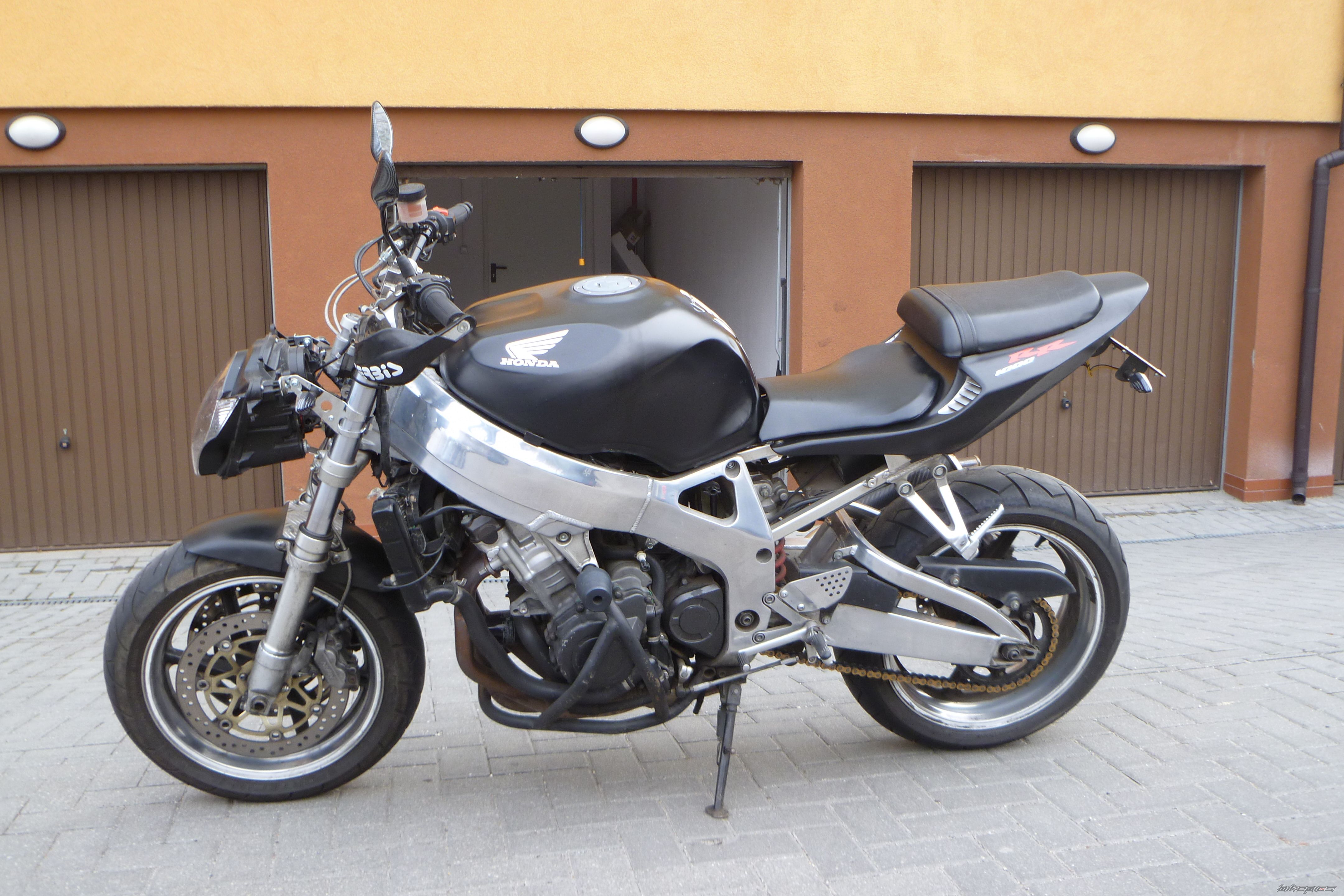 Photo 2365911