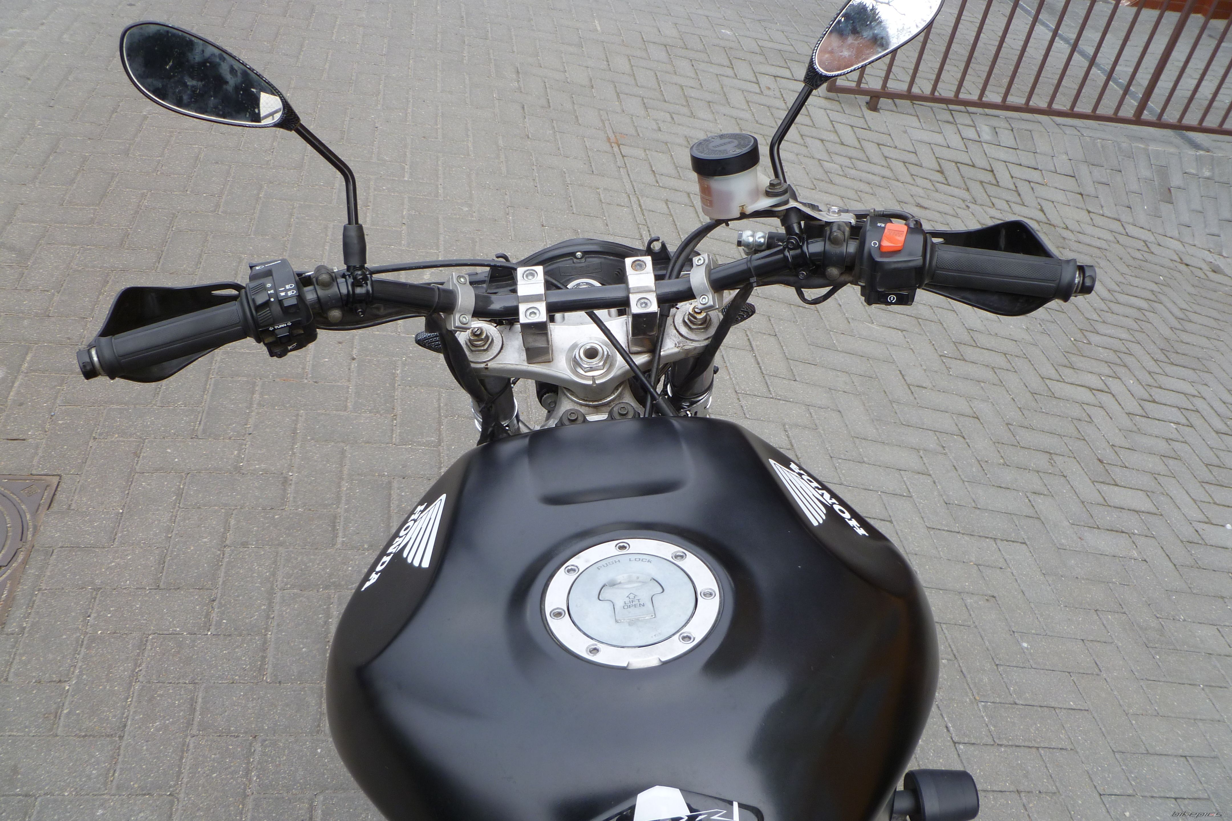 Photo 2365936