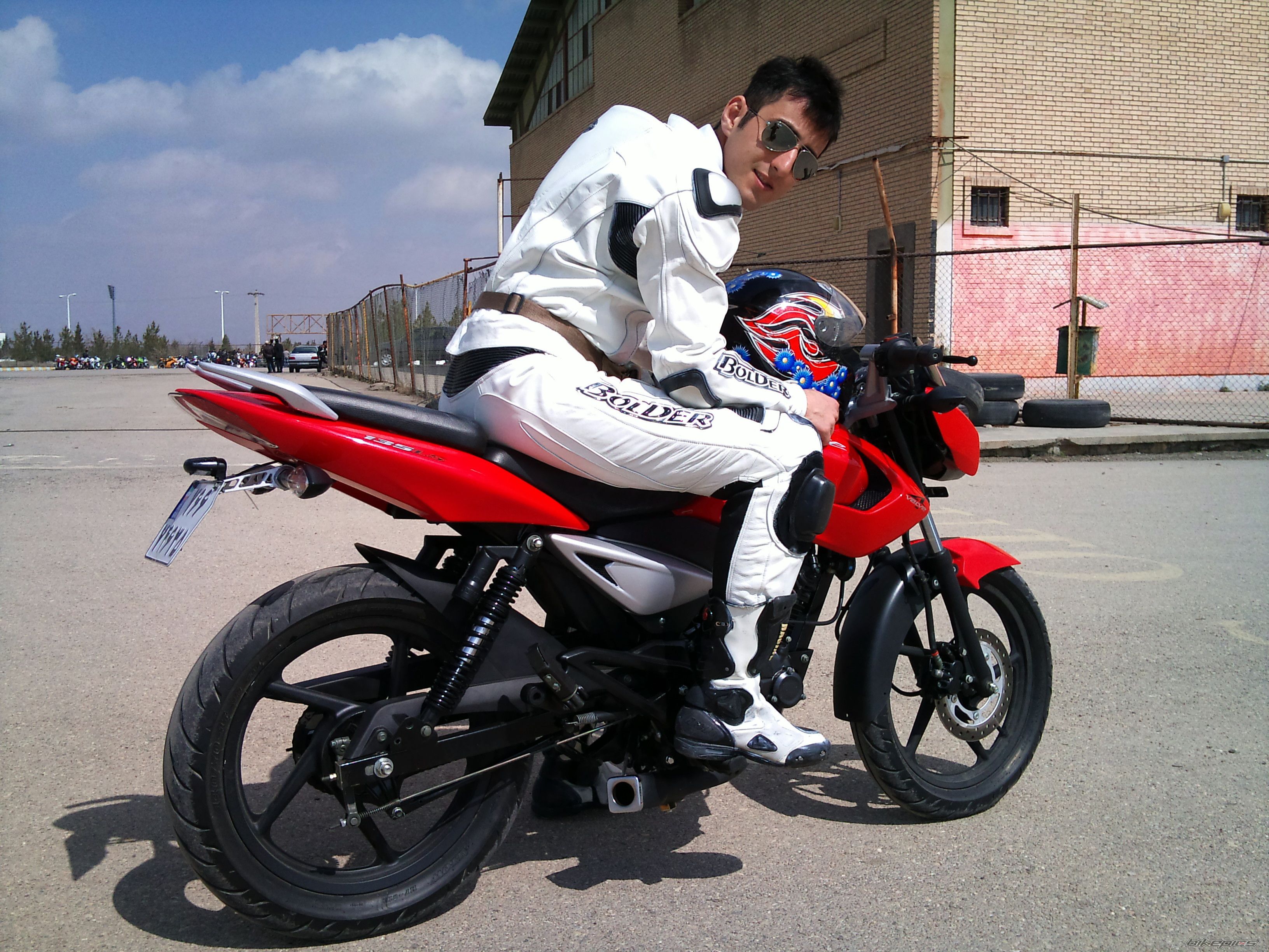 Bike Photo 2366532