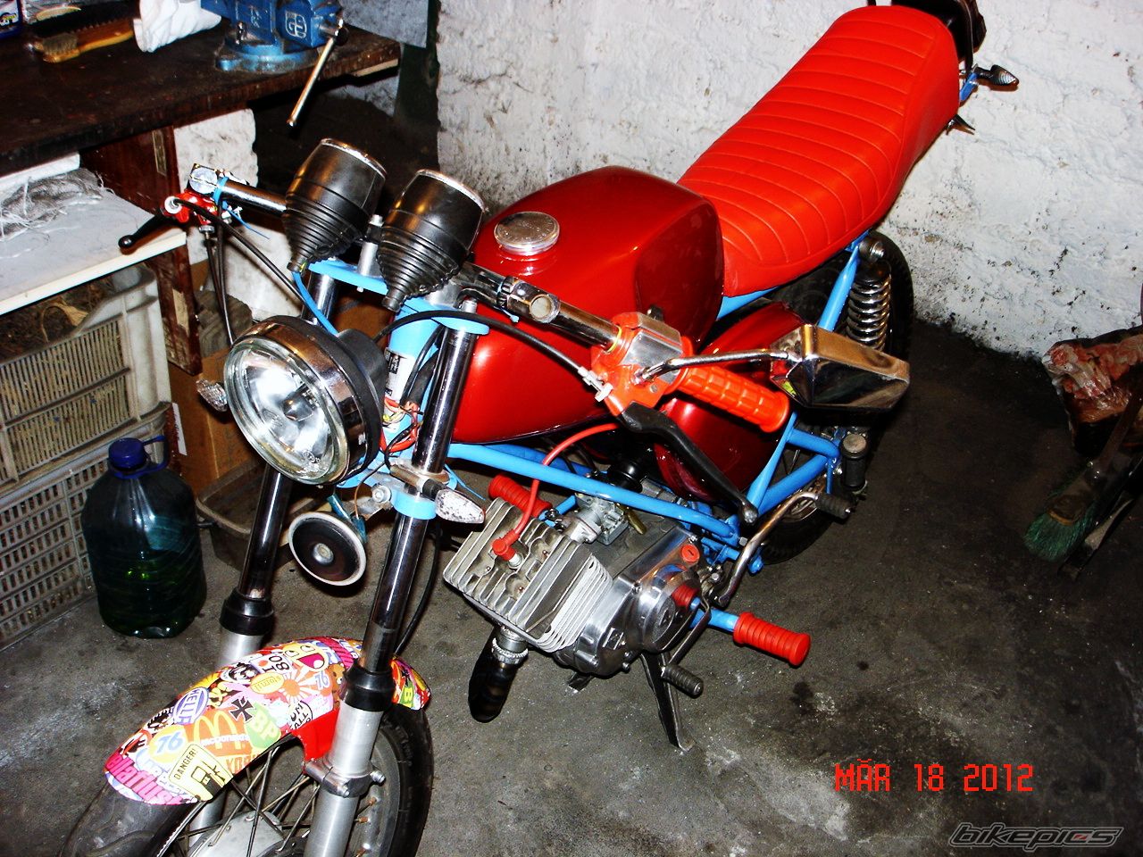 Photo 2367585