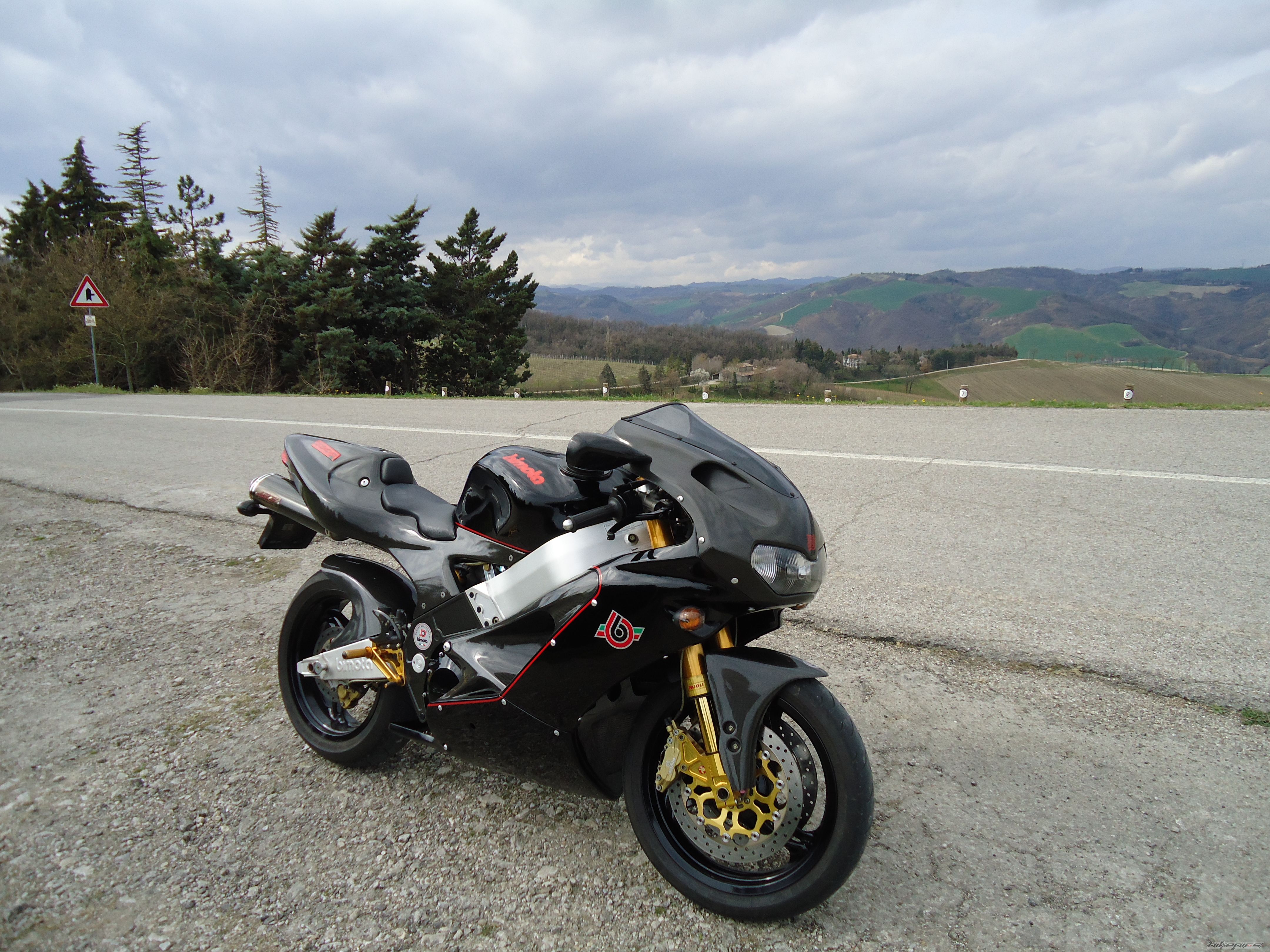 Bike Photo 2367593