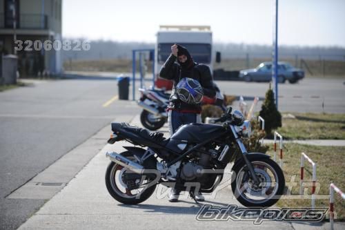 Photo 2367794