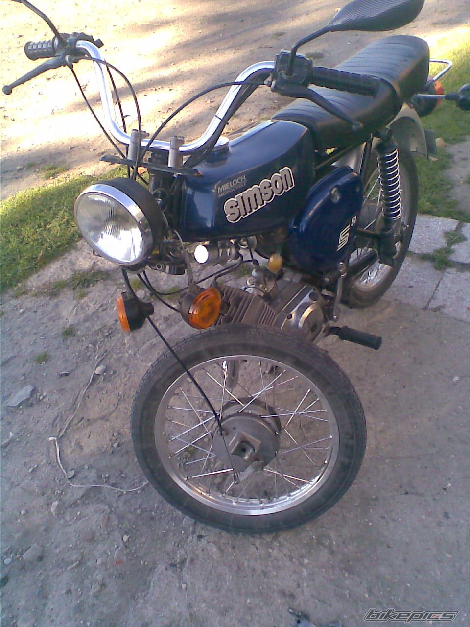 Photo 2367903