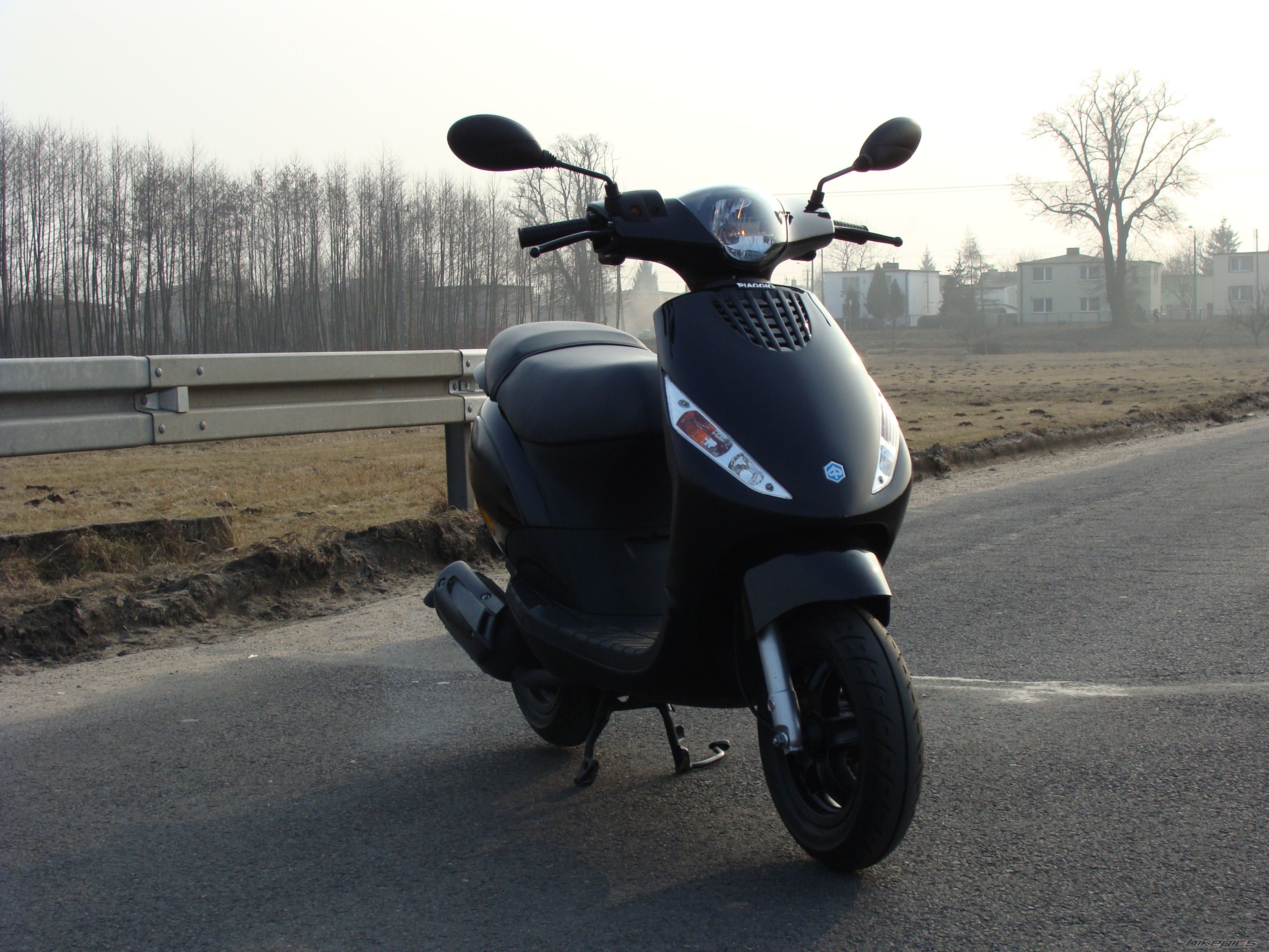 Photo 2367975