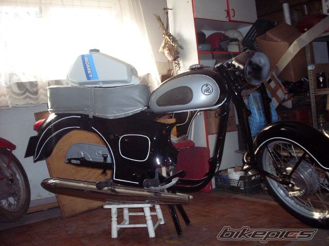 Photo 2368069