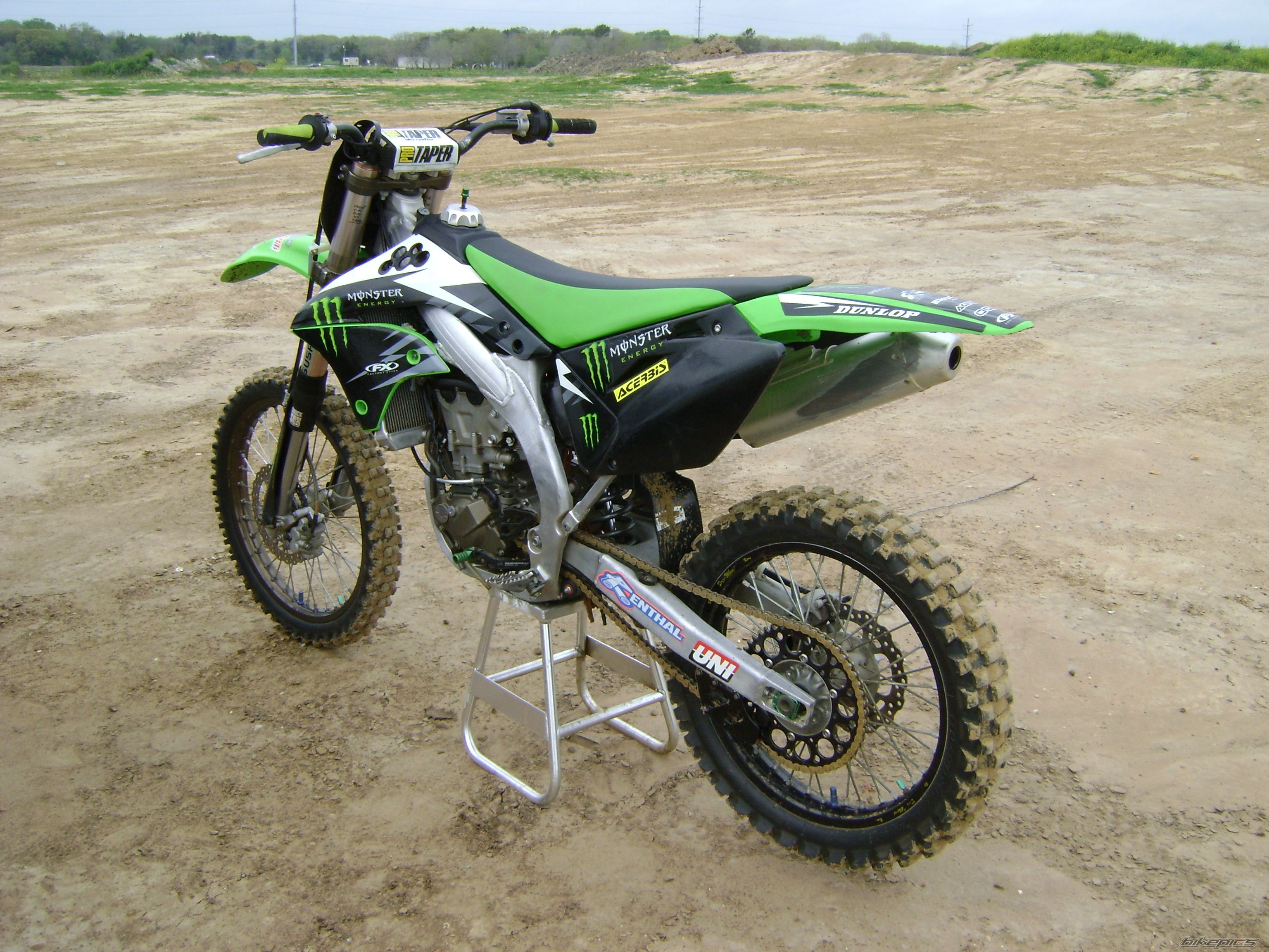 Photo 2368164