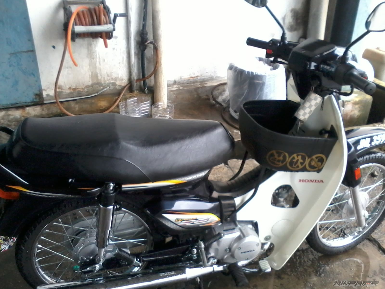 Photo 2368331