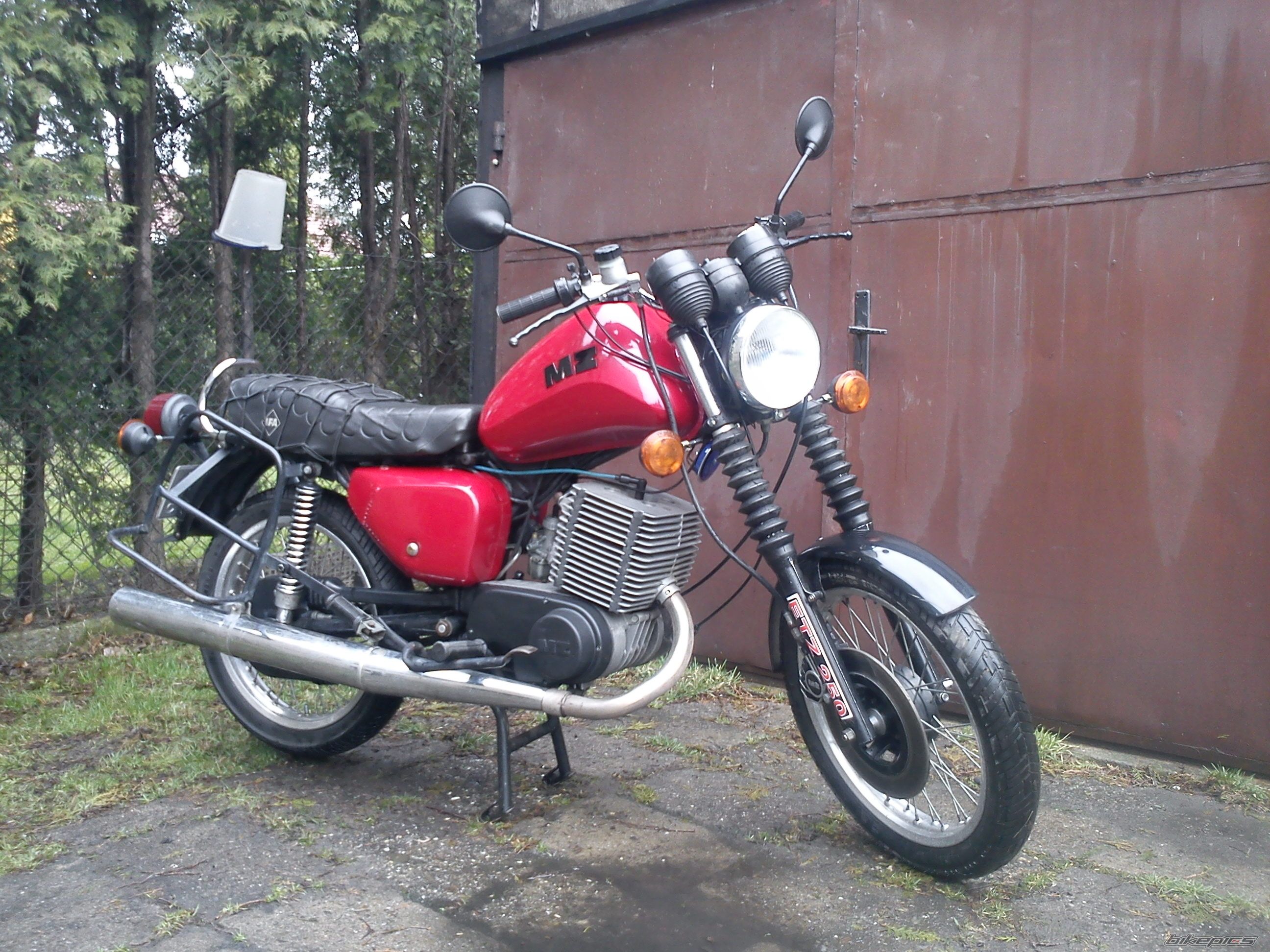 Photo 2368434
