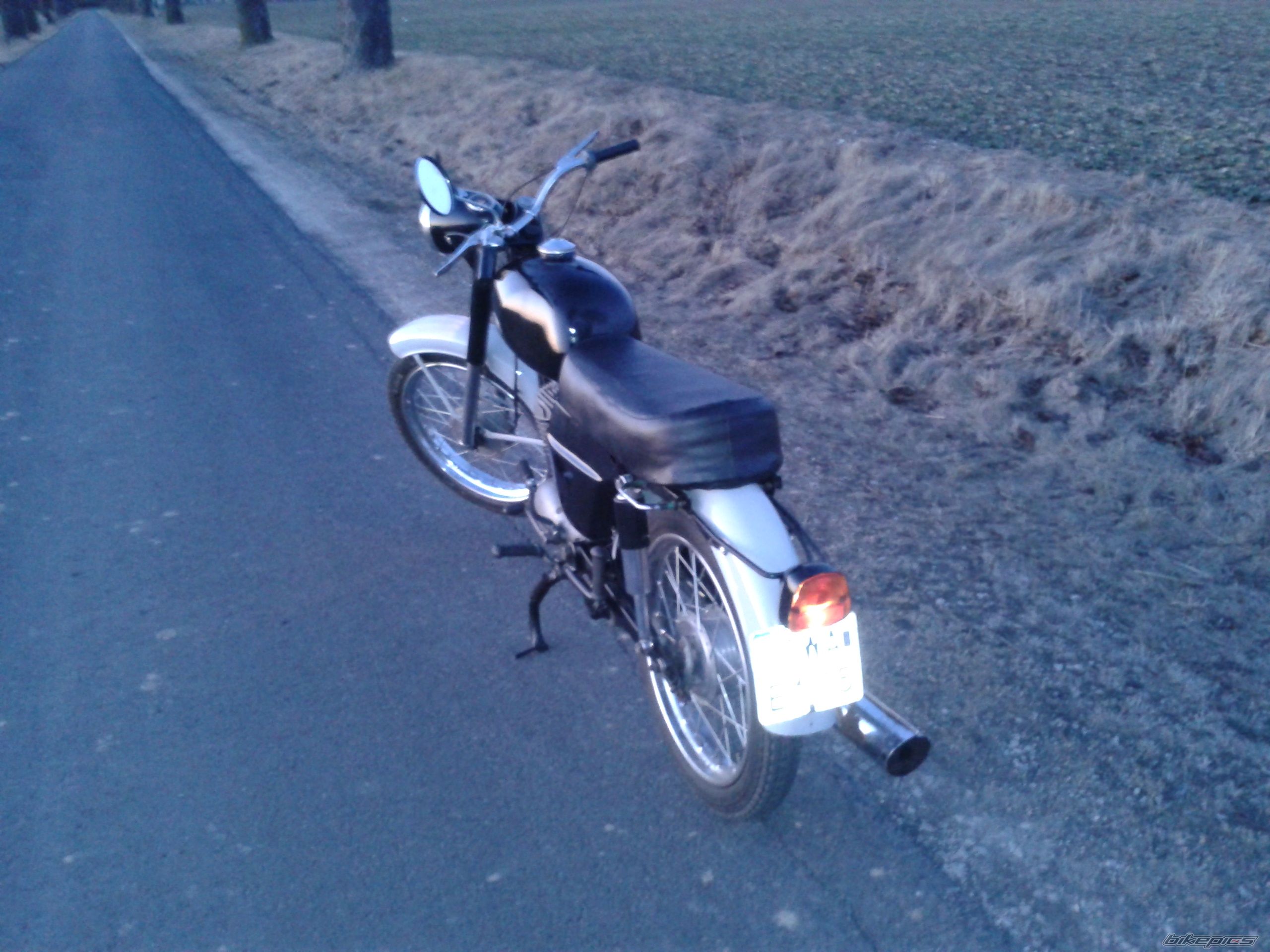 Photo 2368585