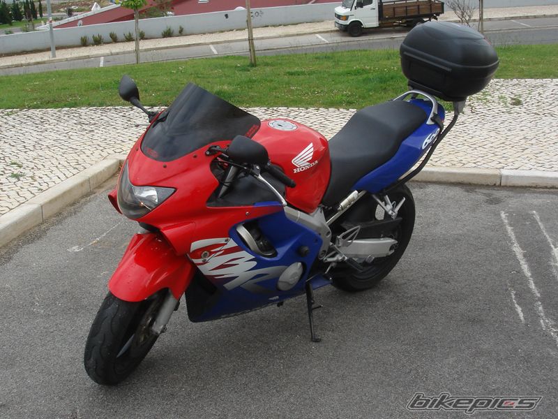 Photo 2368956