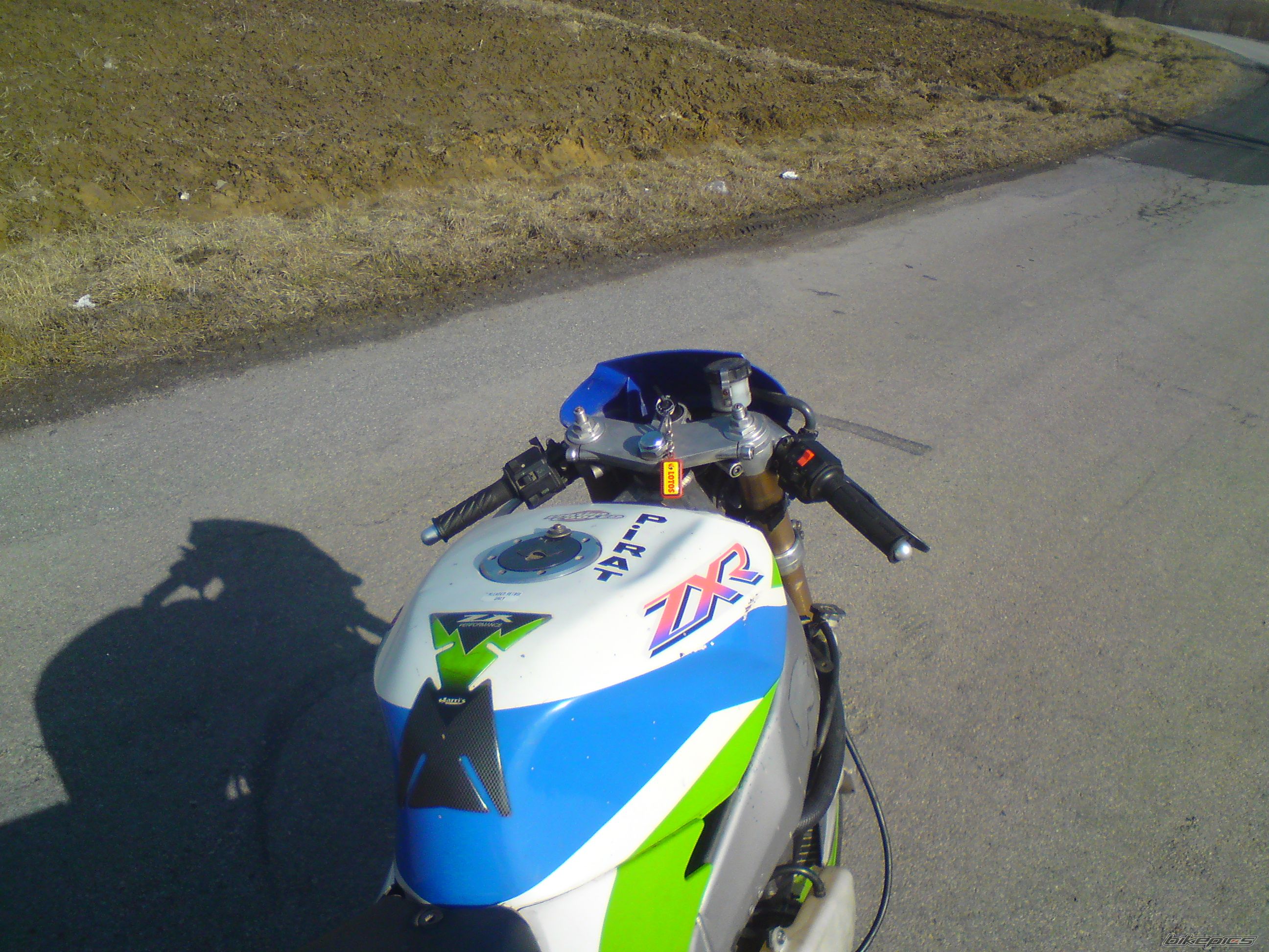 Photo 2369167