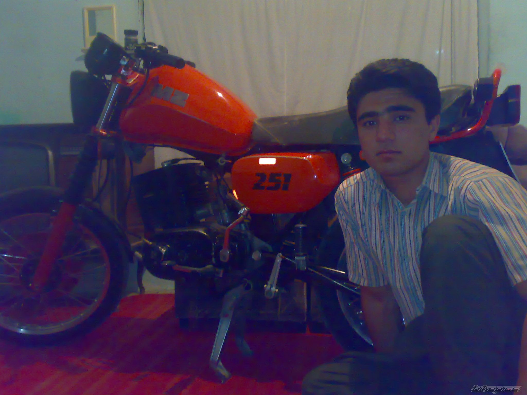 Photo 2369360