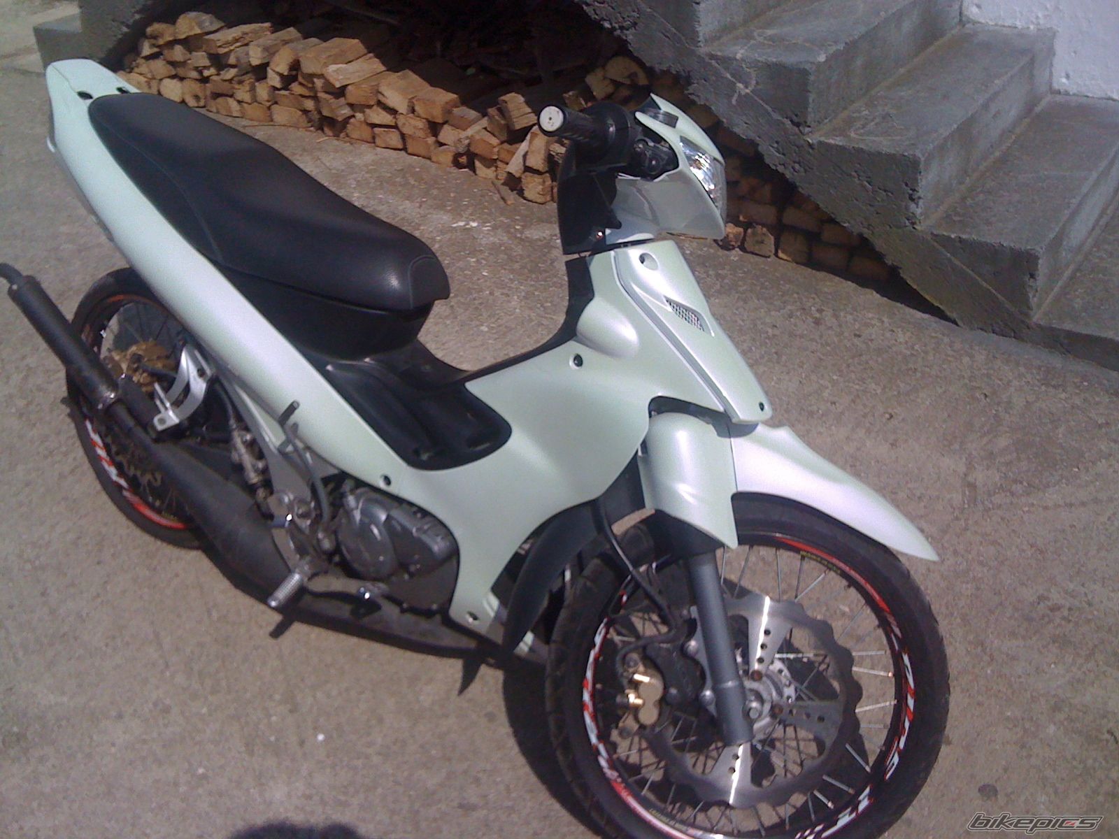 Photo 2369429