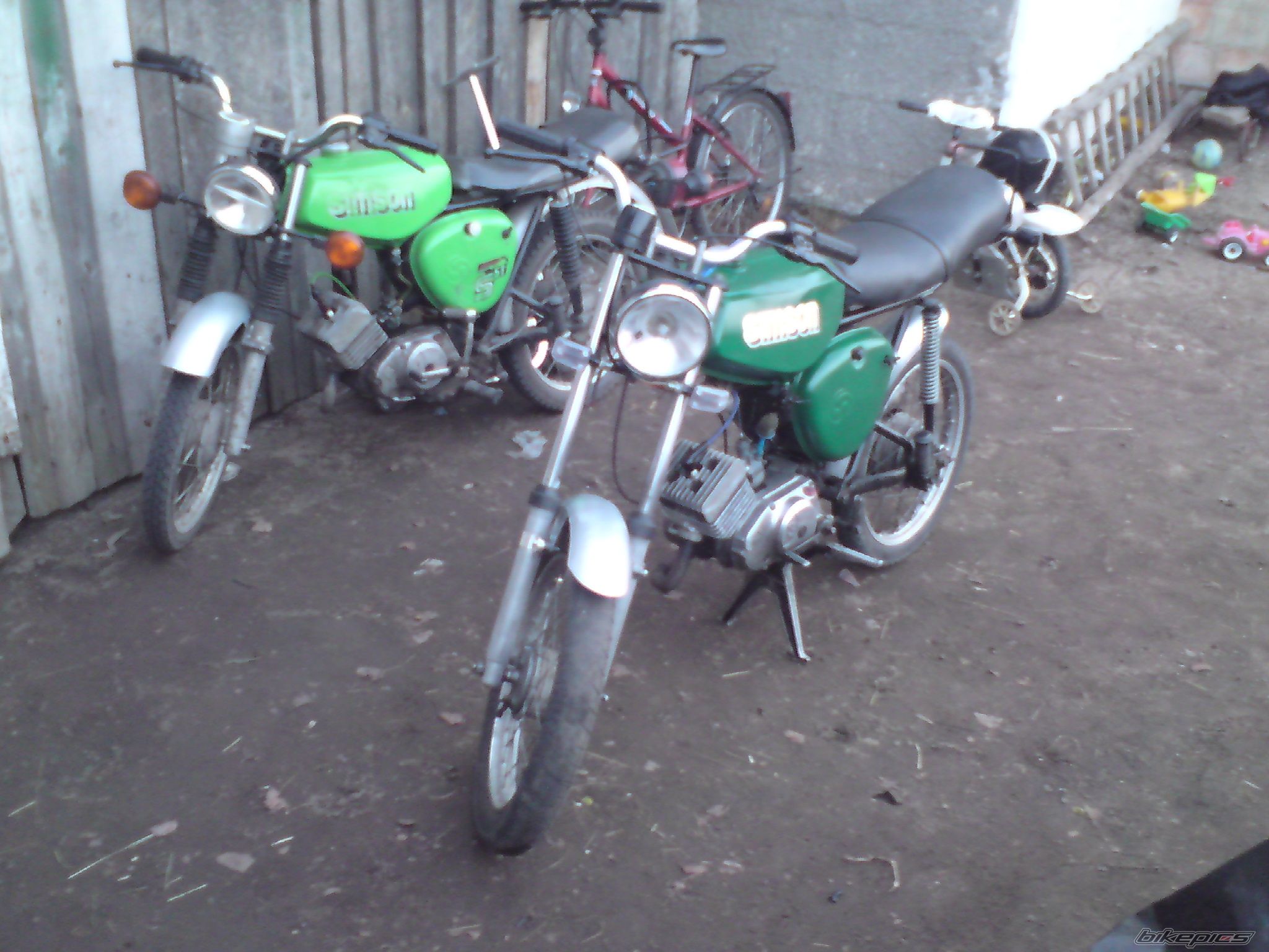 Photo 2369805