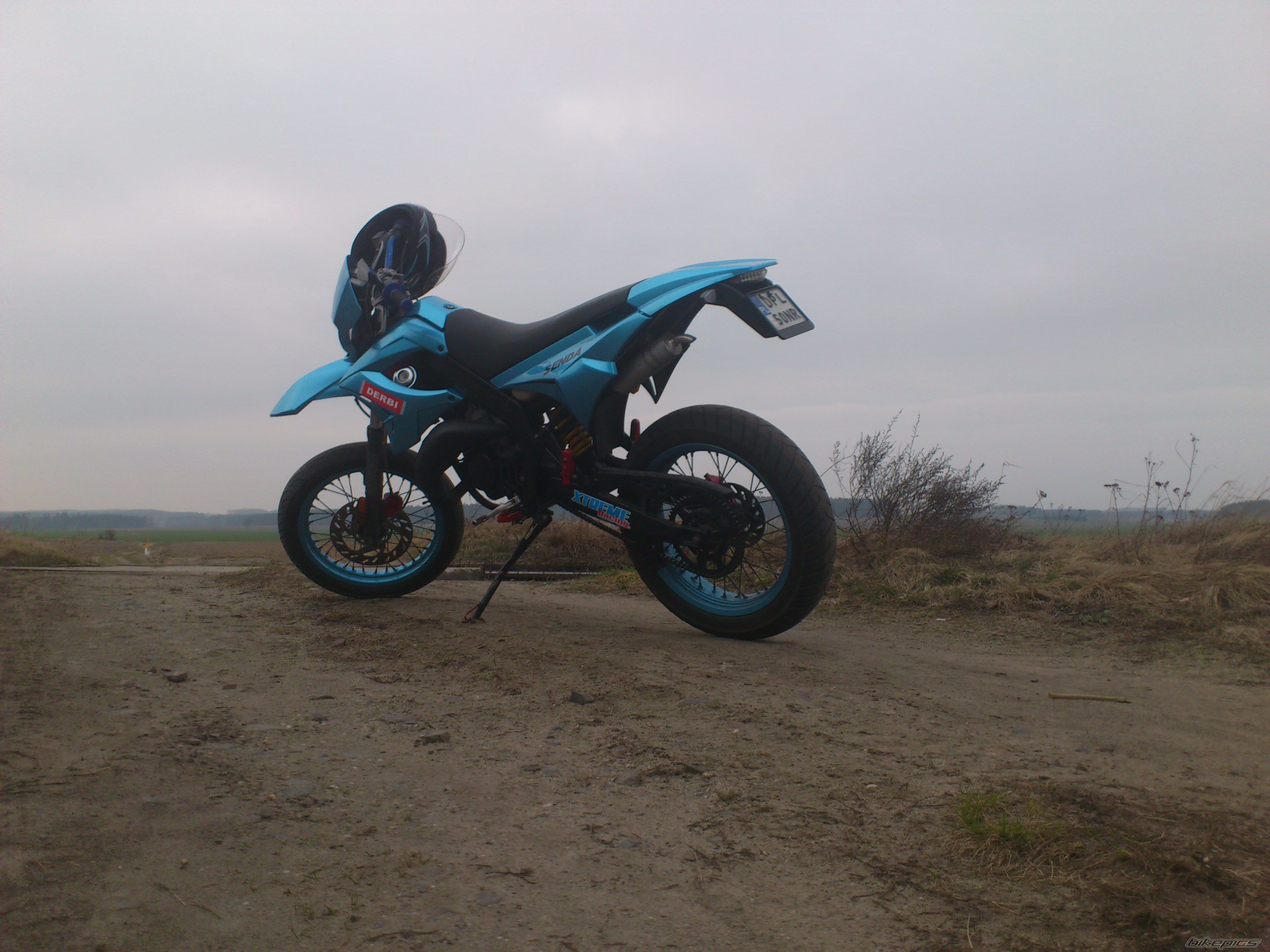 Photo 2369850