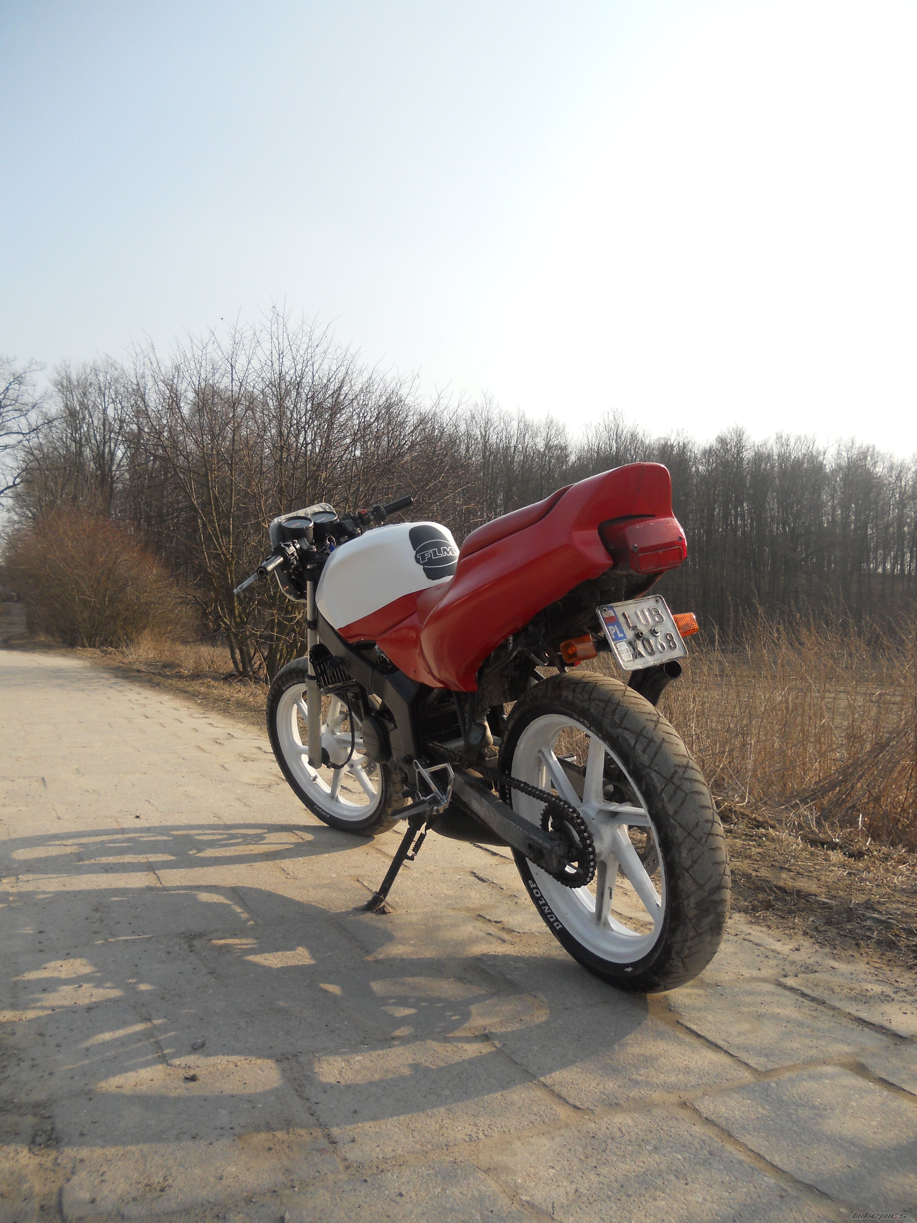Photo 2369893
