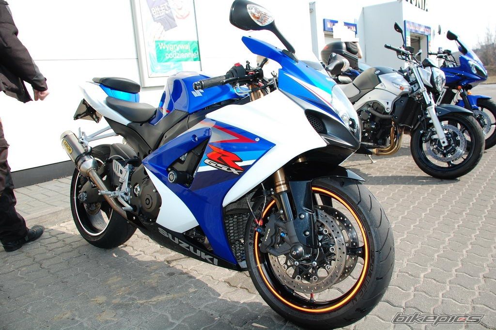Photo 2369952