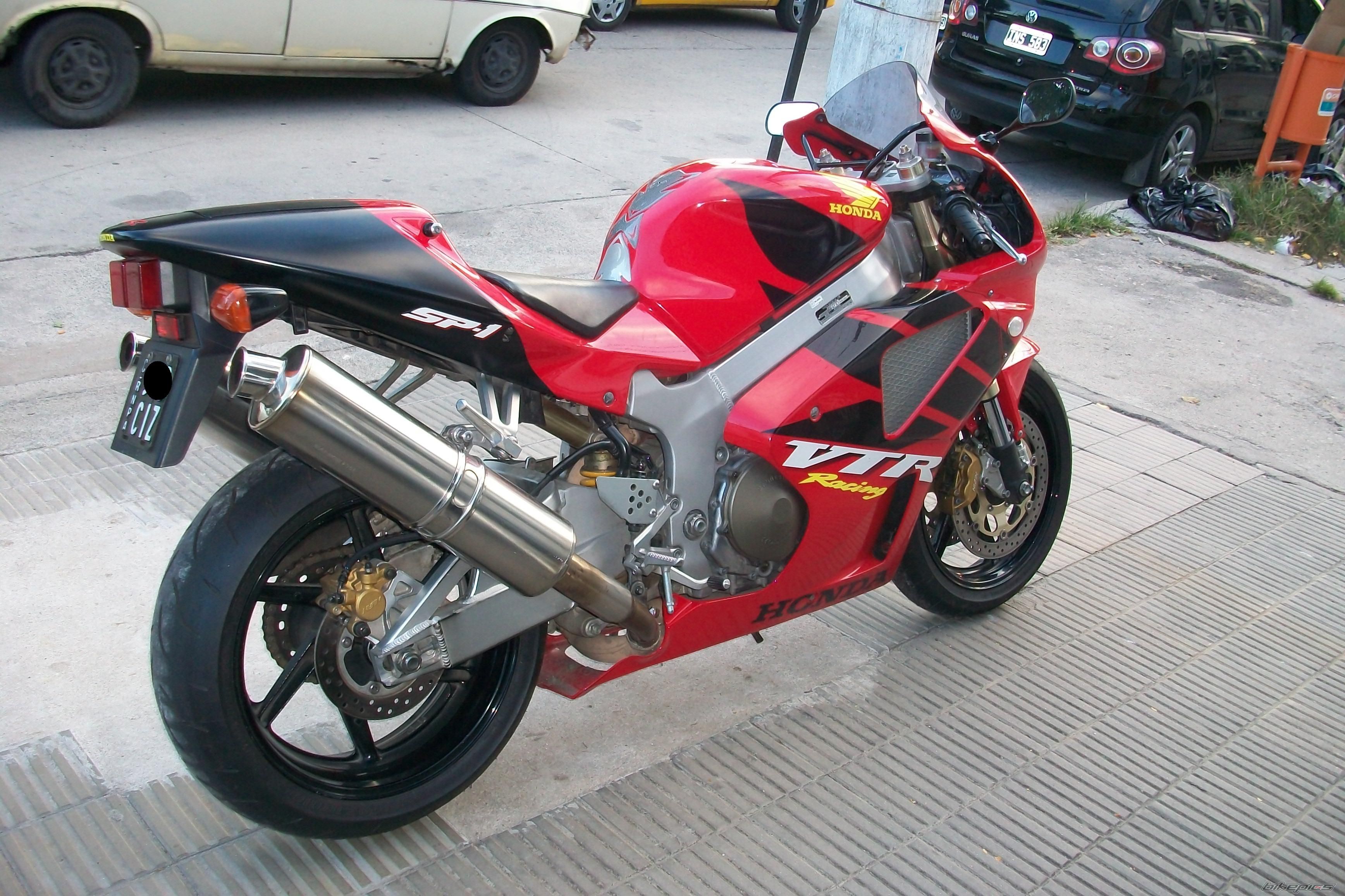 Photo 2370442