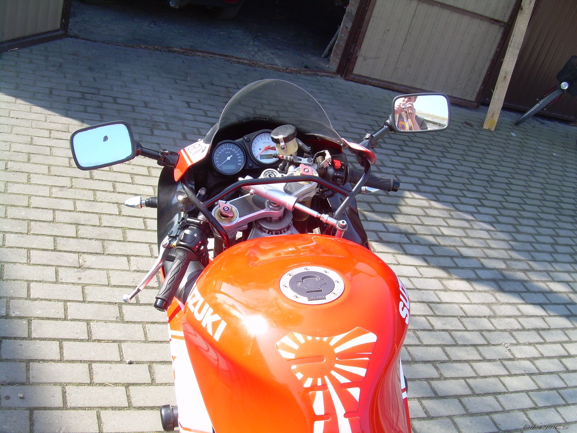 Photo 2370563