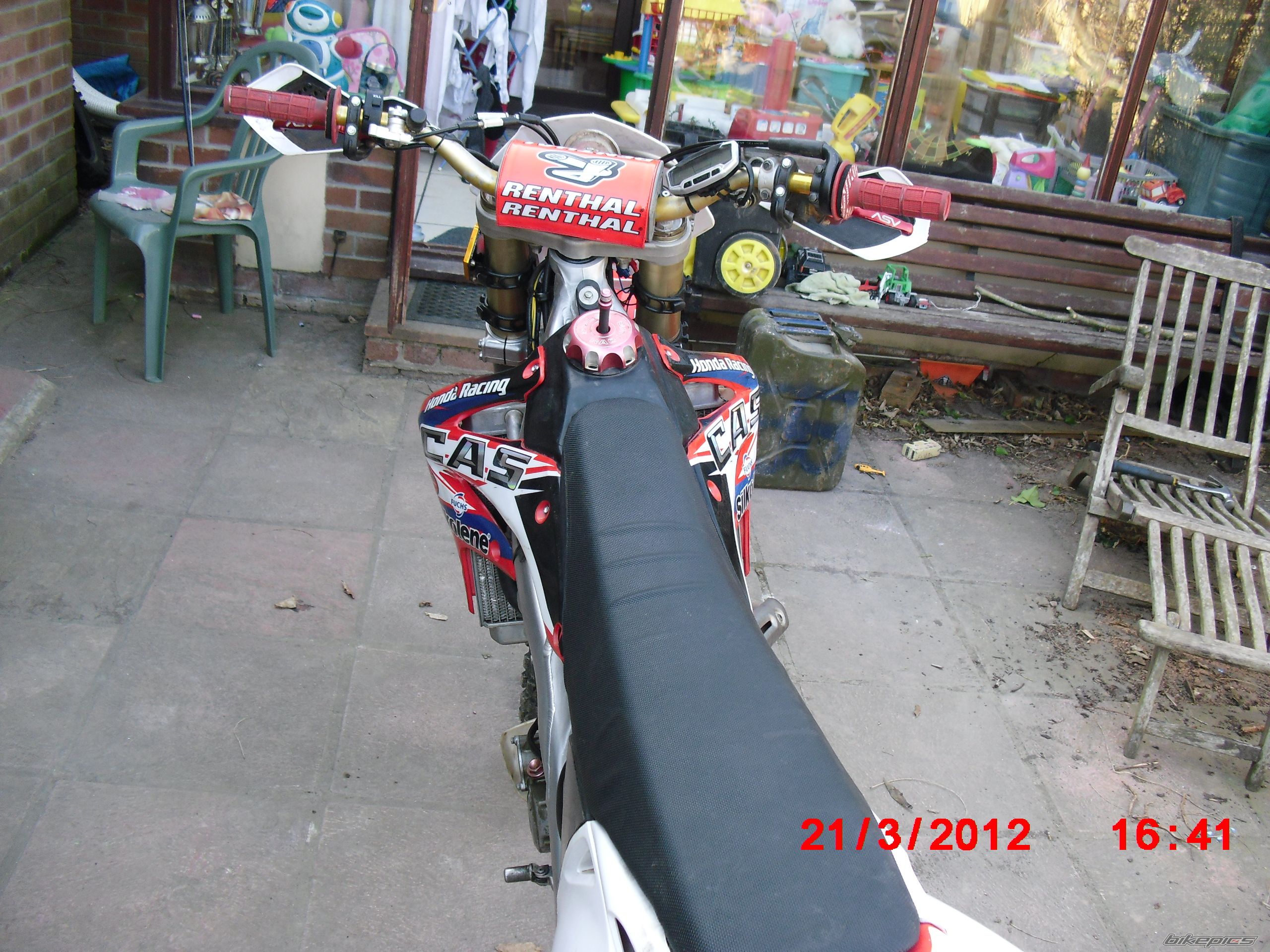 Photo 2370936