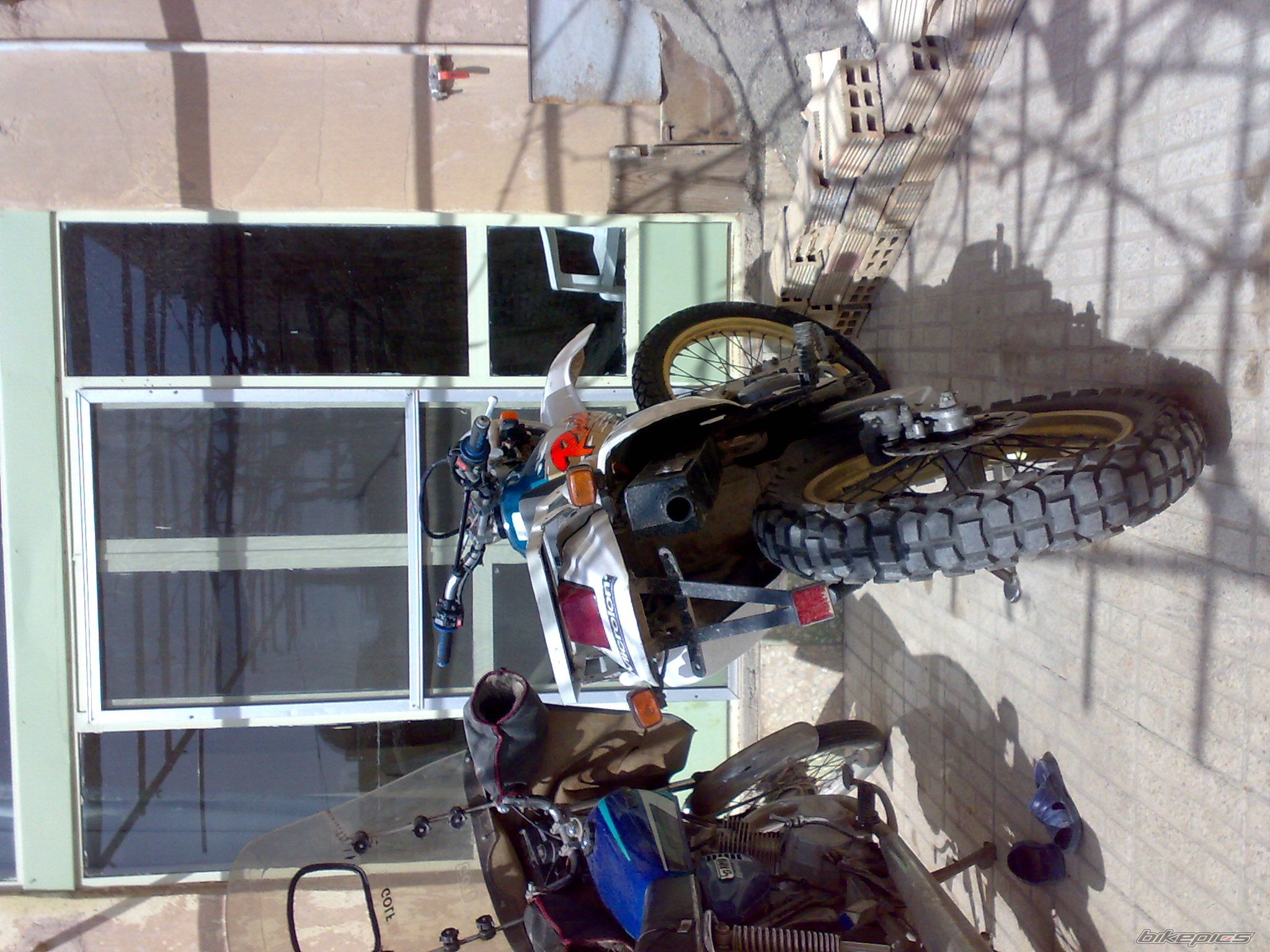 Photo 2370953