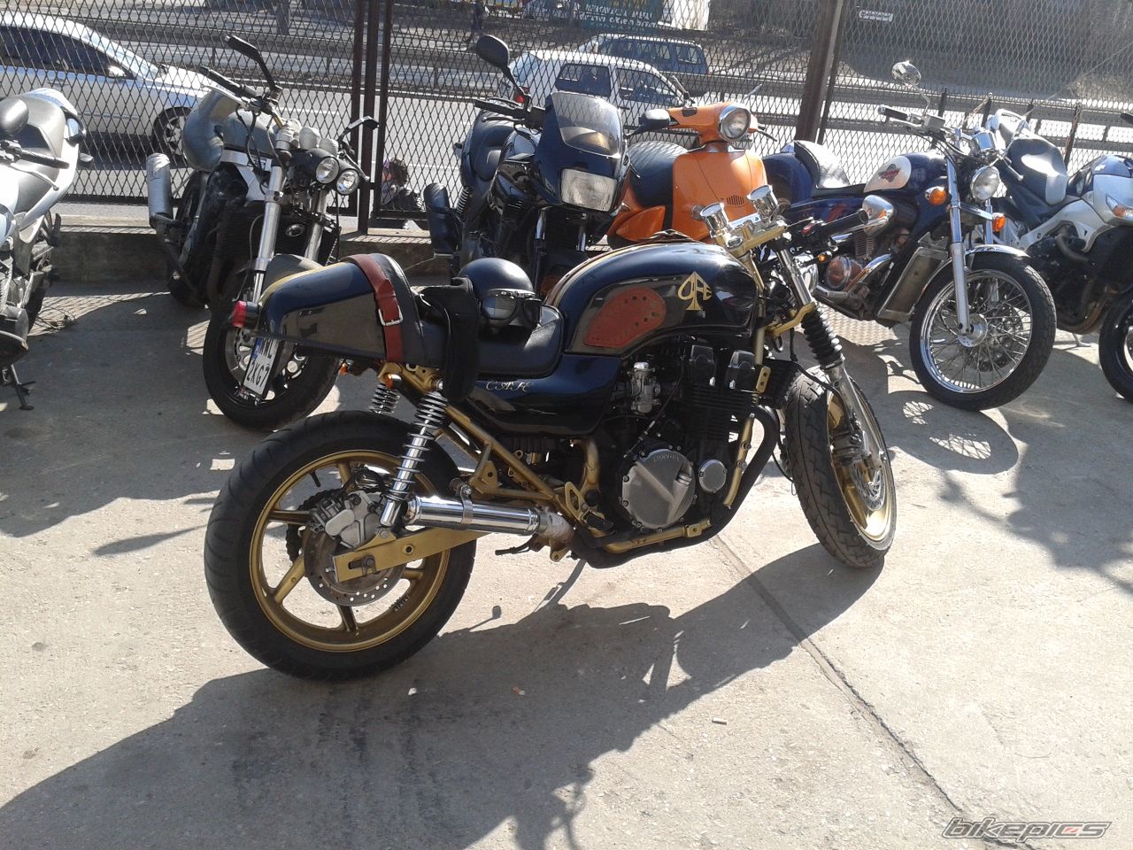 Bike Photo 2371075