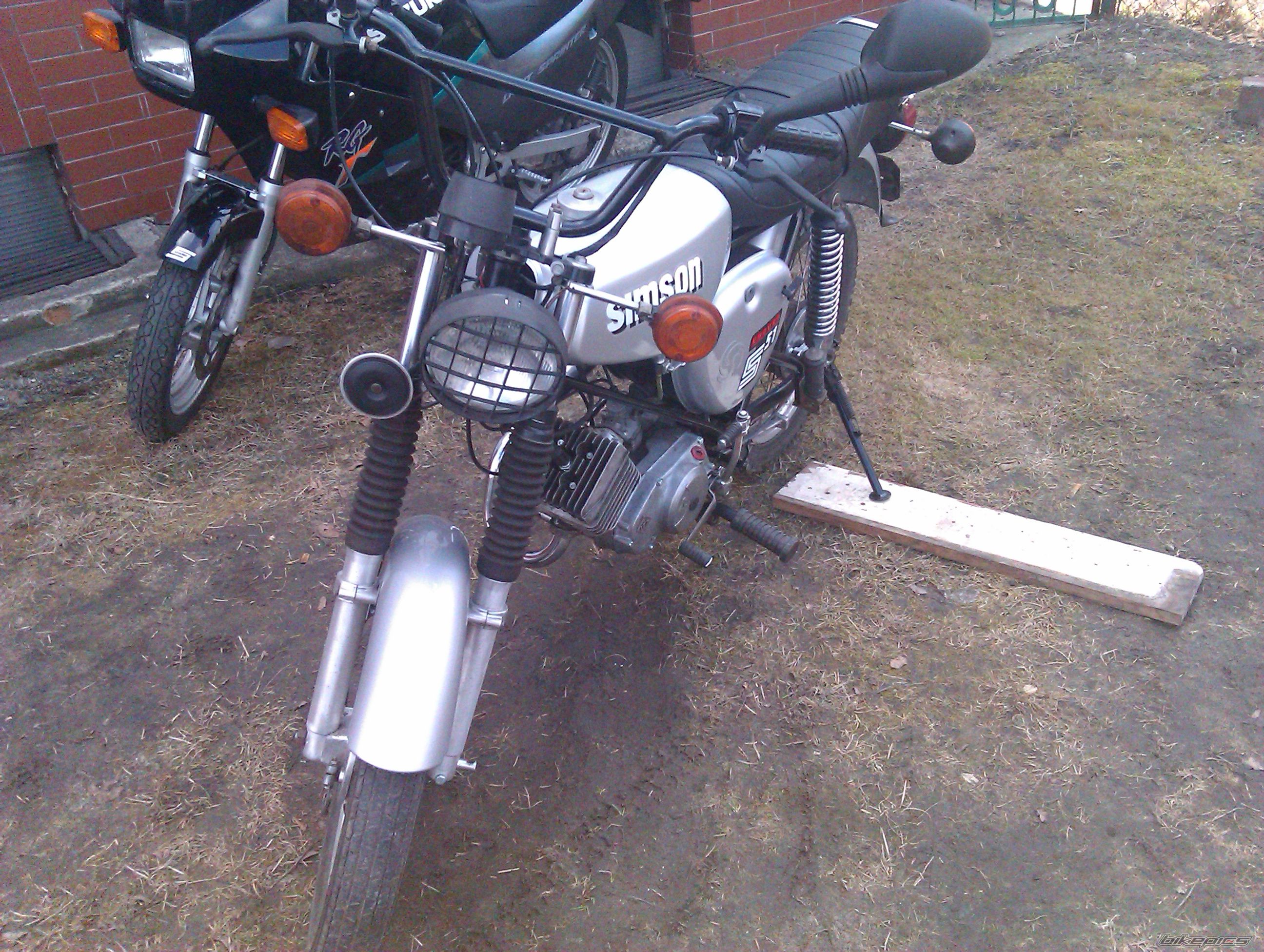 Photo 2371183