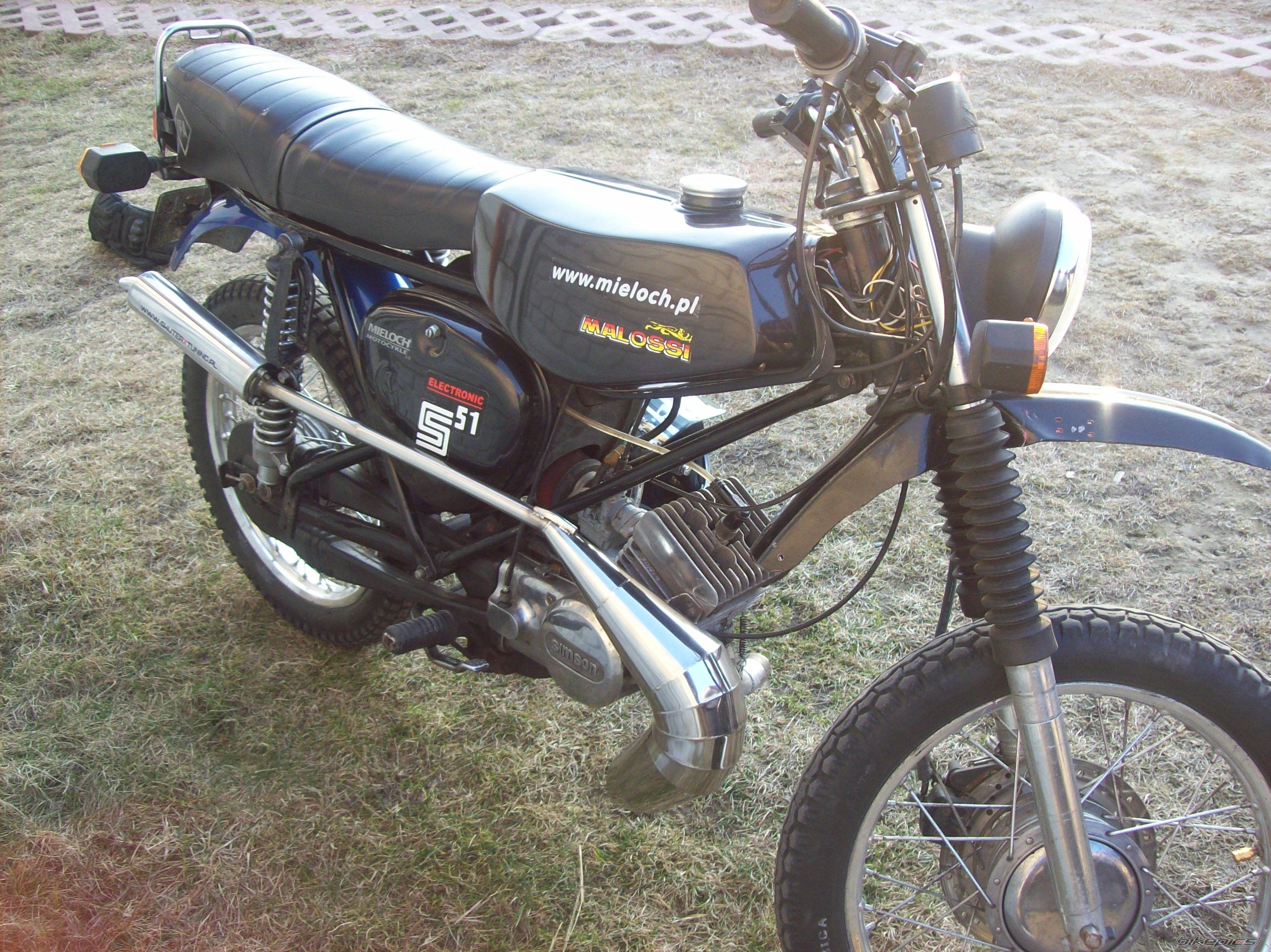 Photo 2371312
