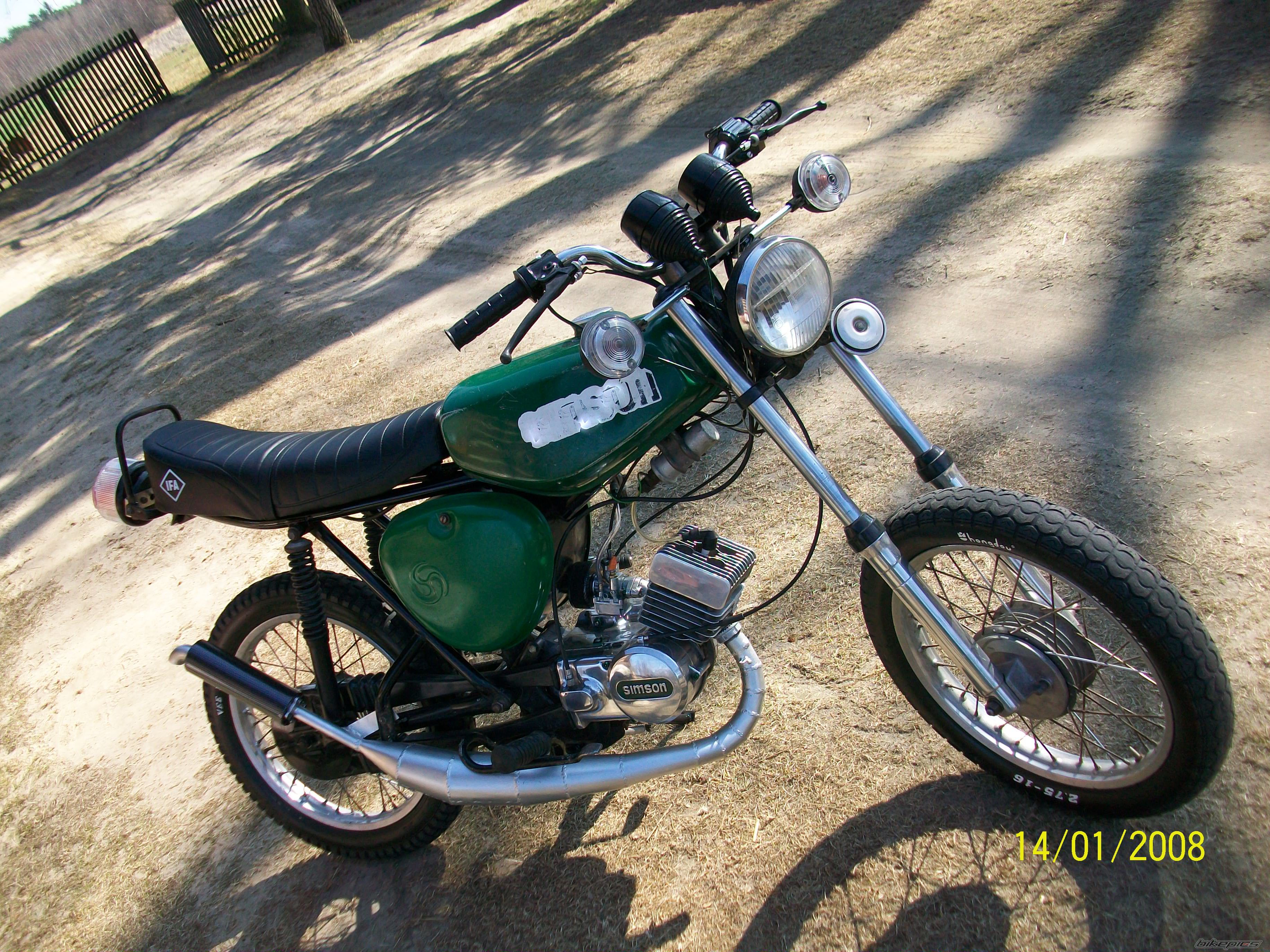 Photo 2371816