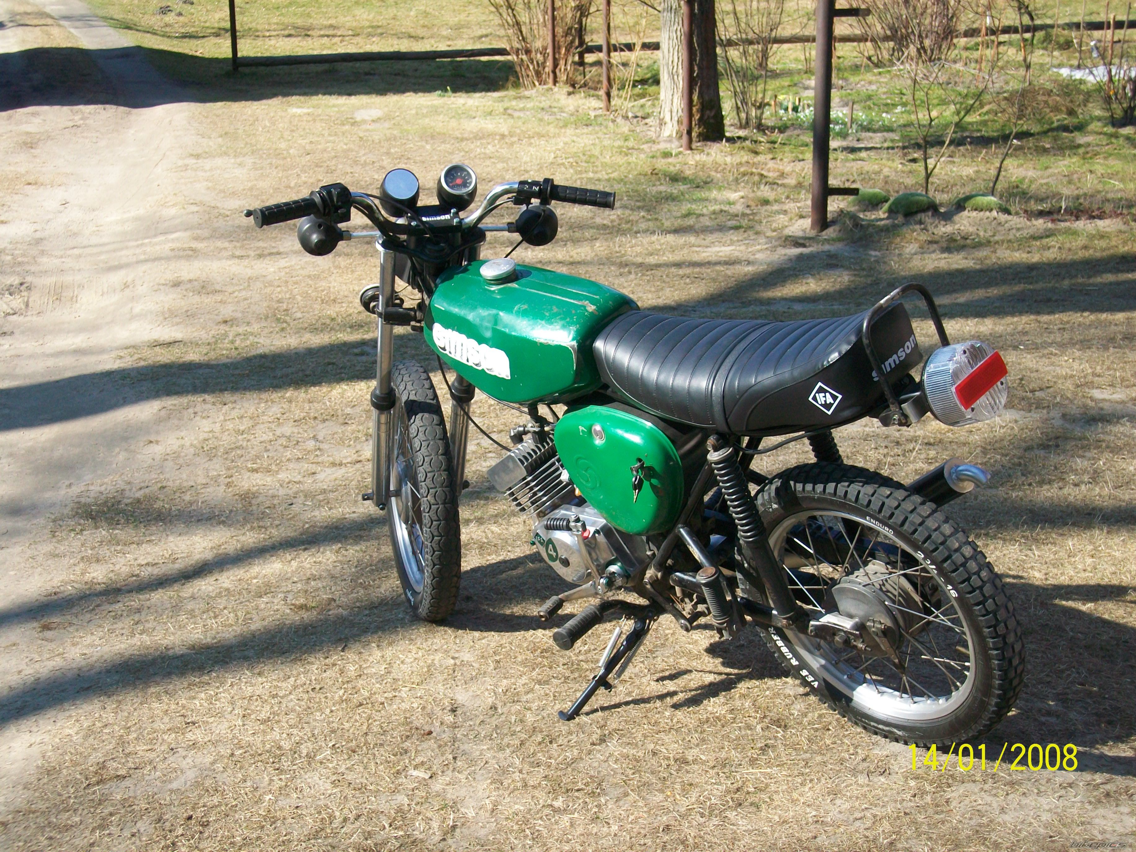 Photo 2371826