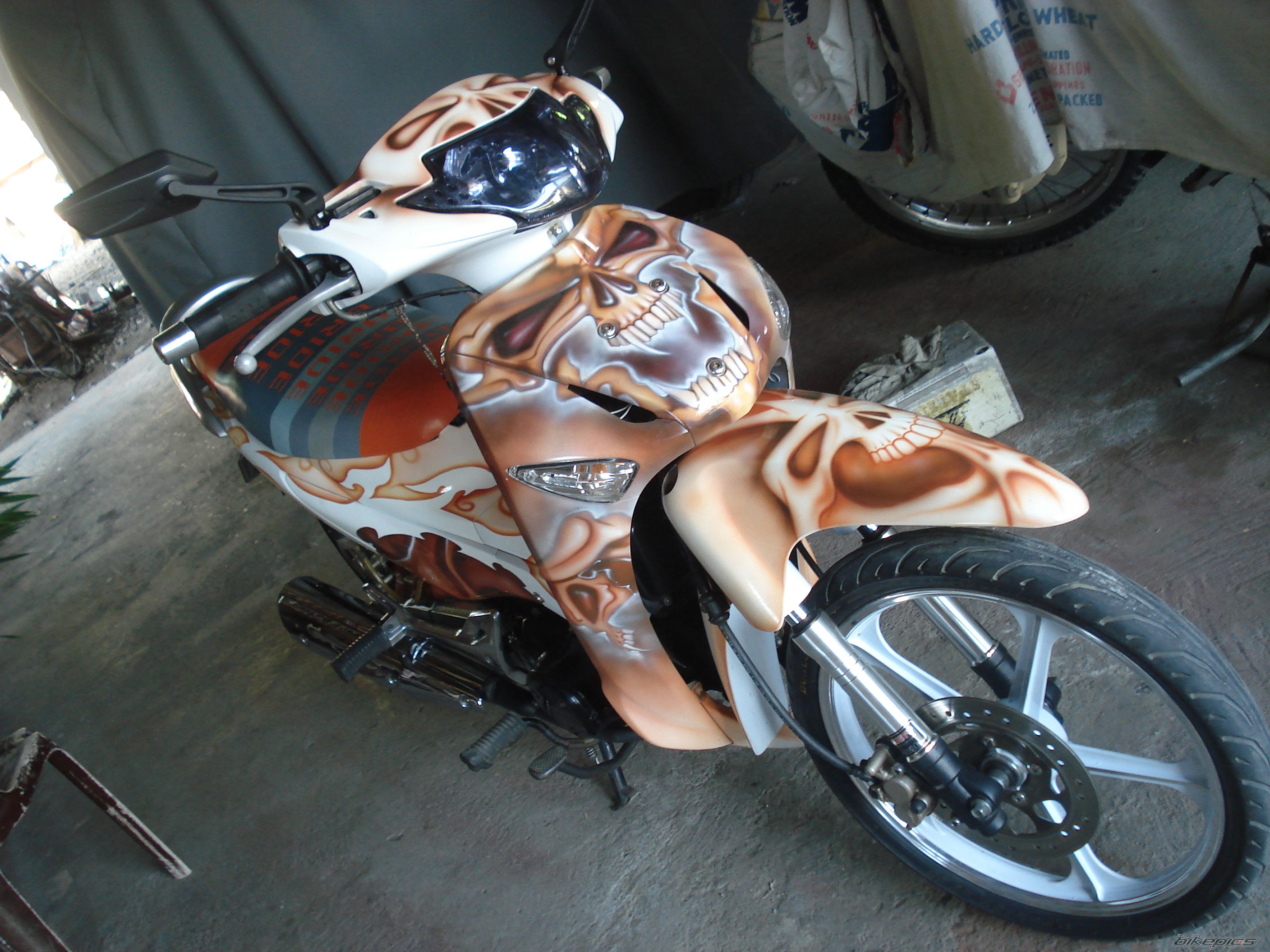 Photo 2372153