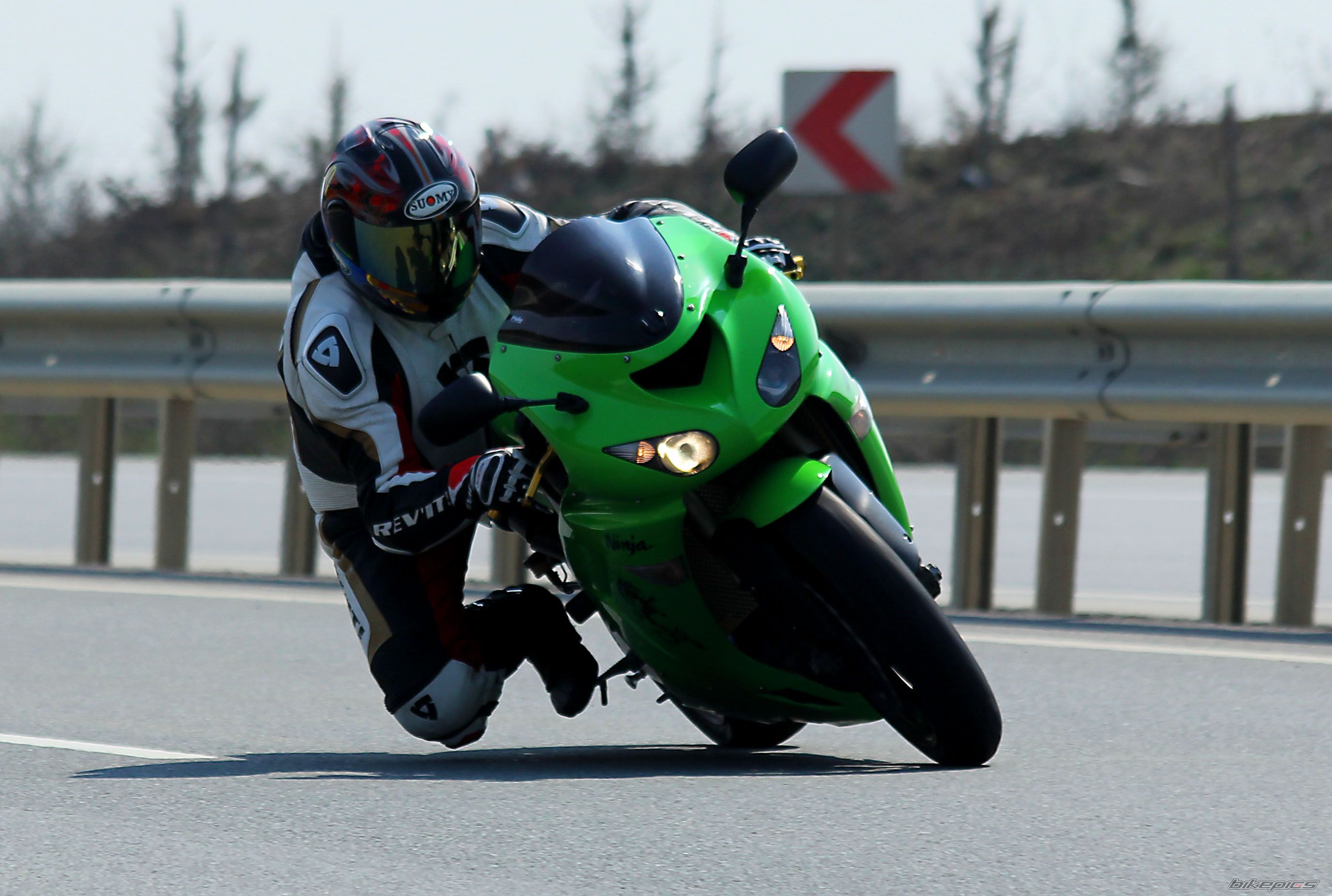 Photo 2372347