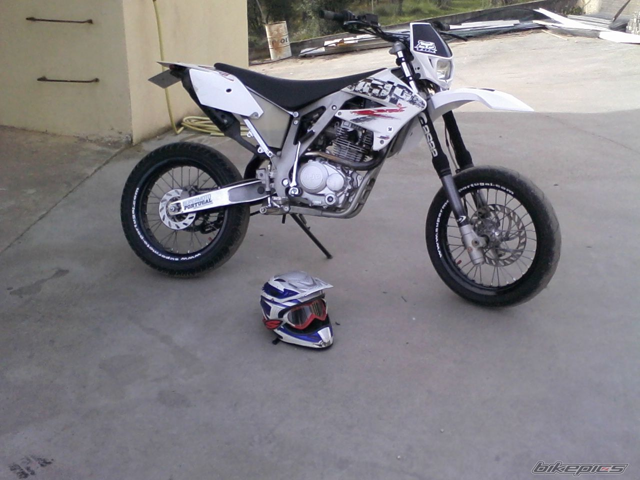 Photo 2372444