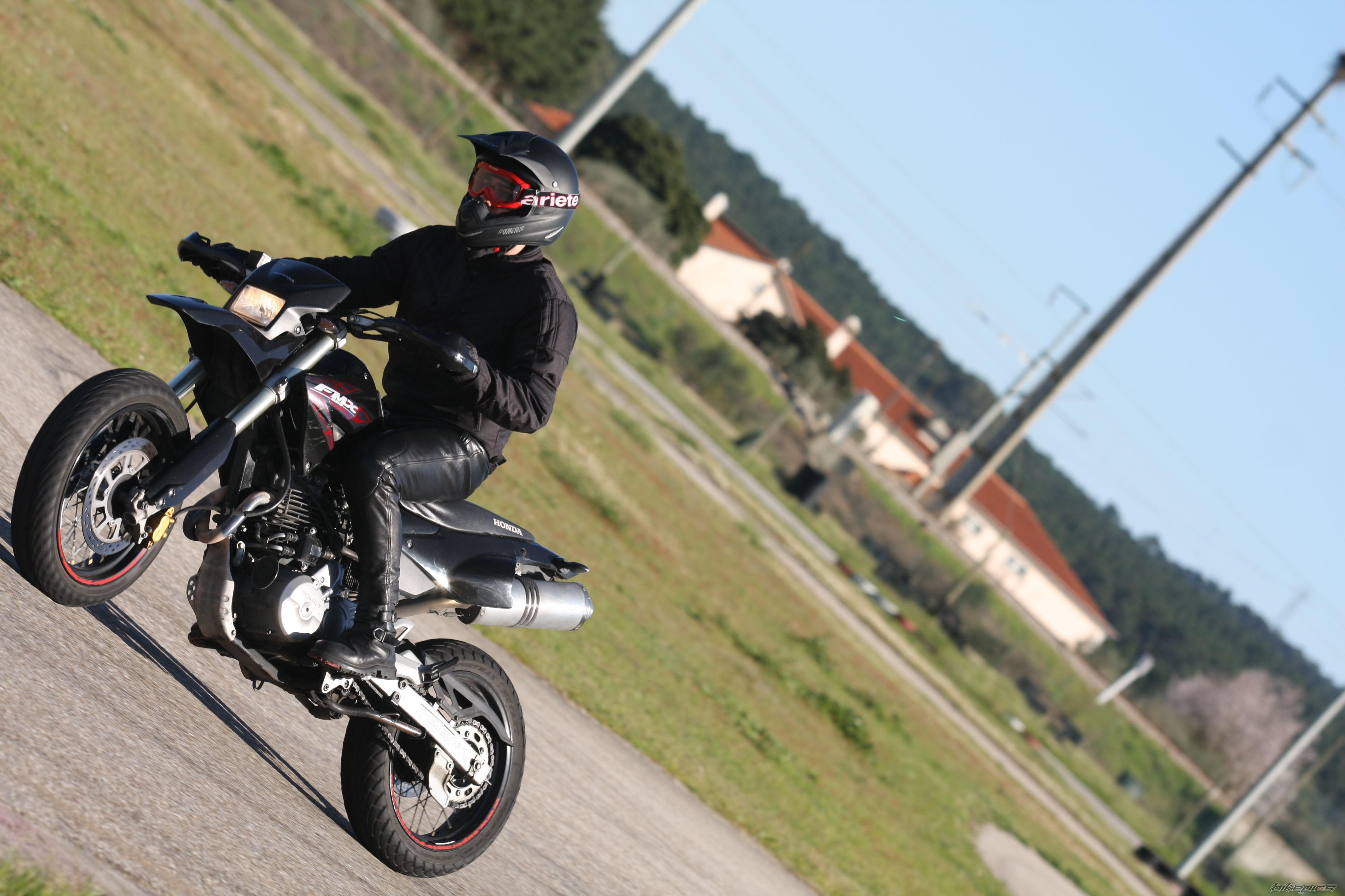 Photo 2372448