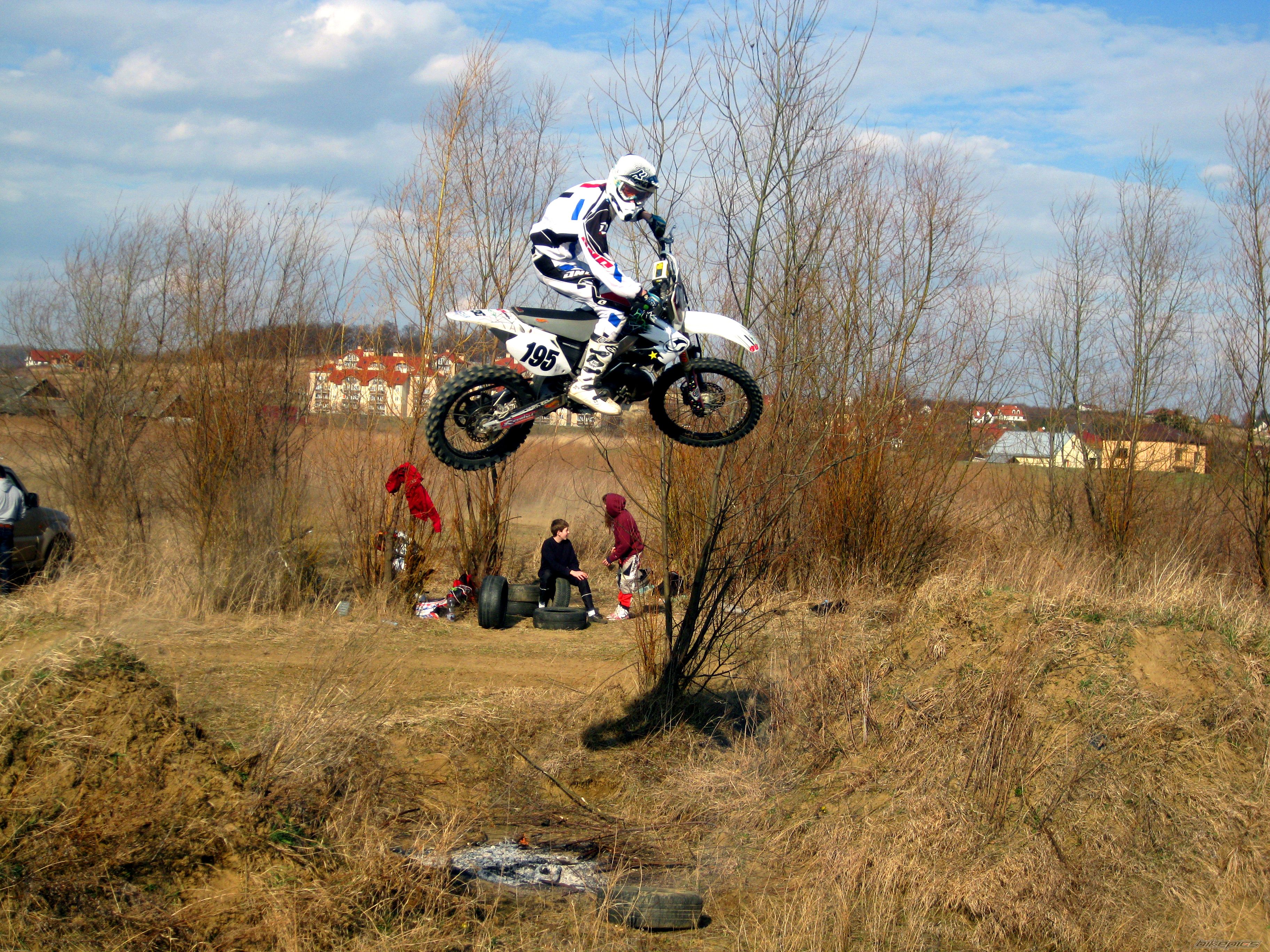 Photo 2372592