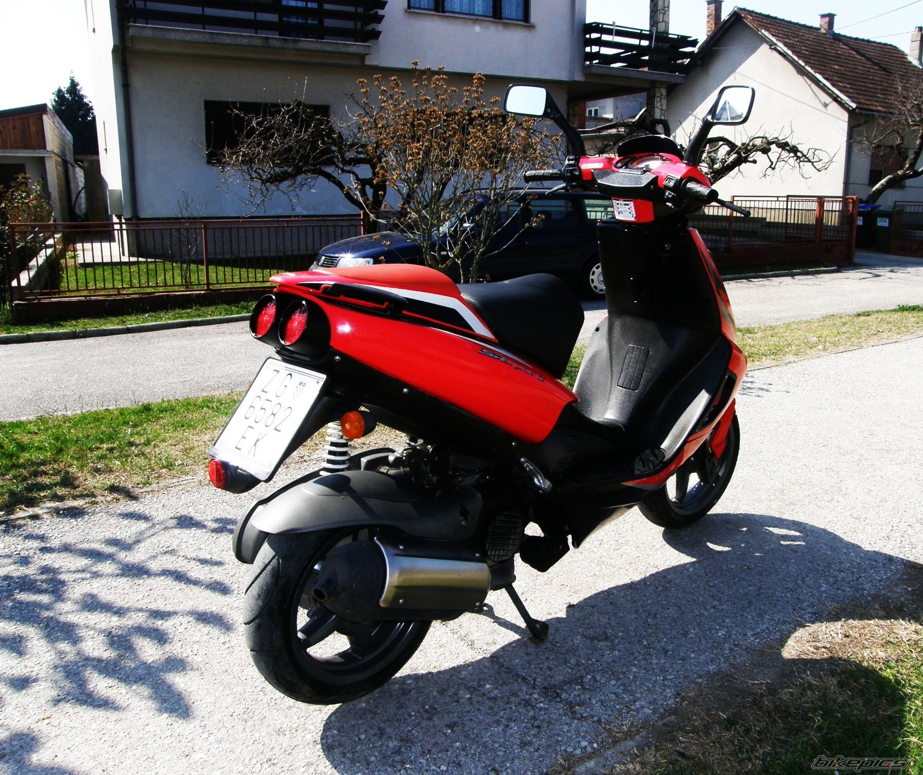 Photo 2372637