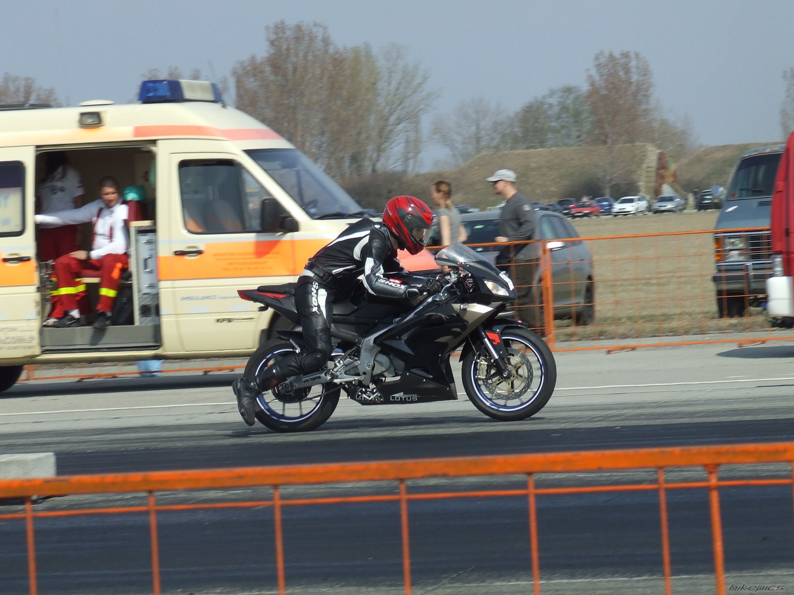 Photo 2372651