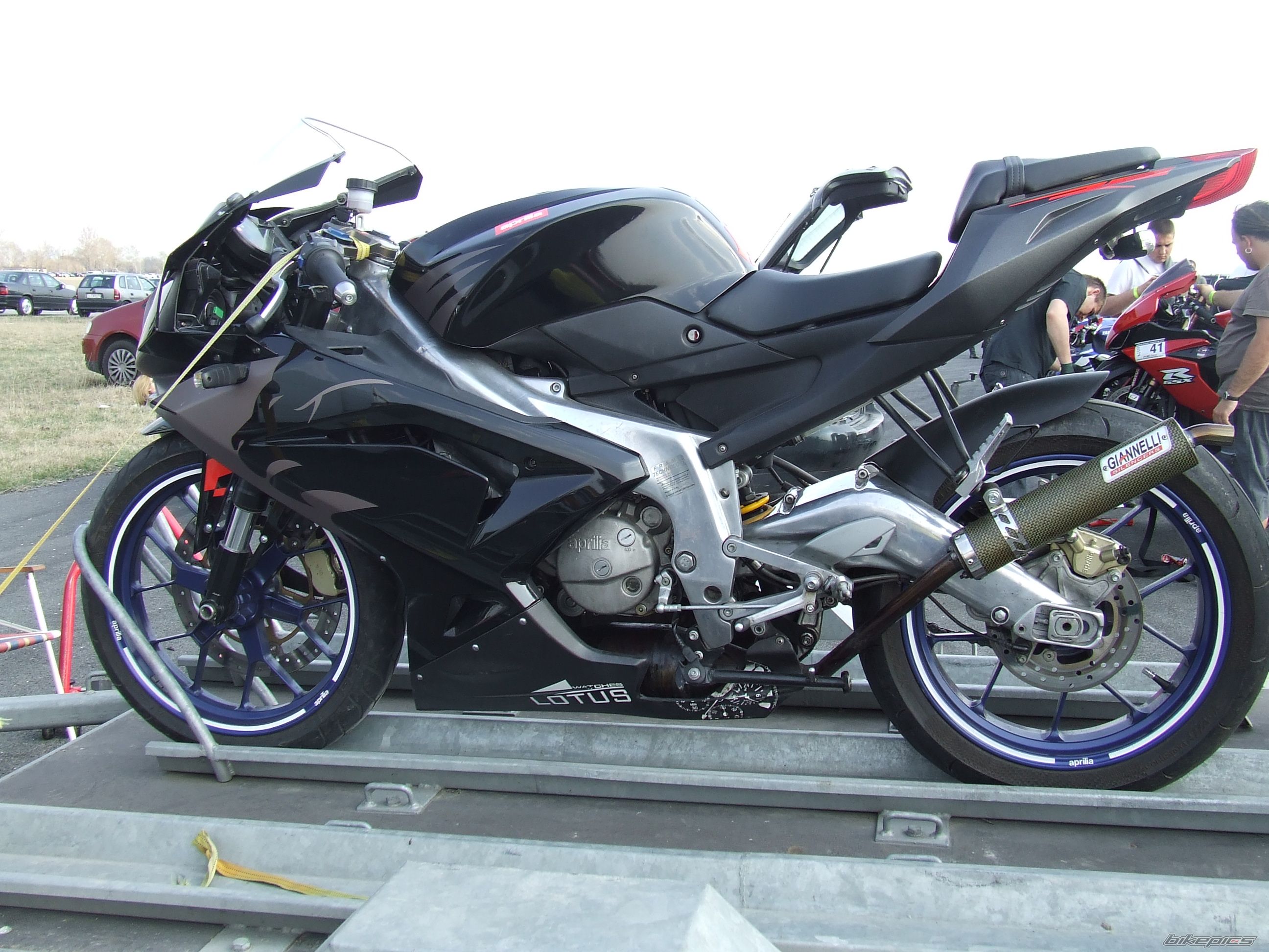 Photo 2372659