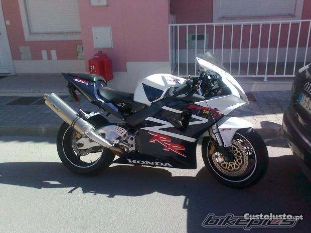 Photo 2372689