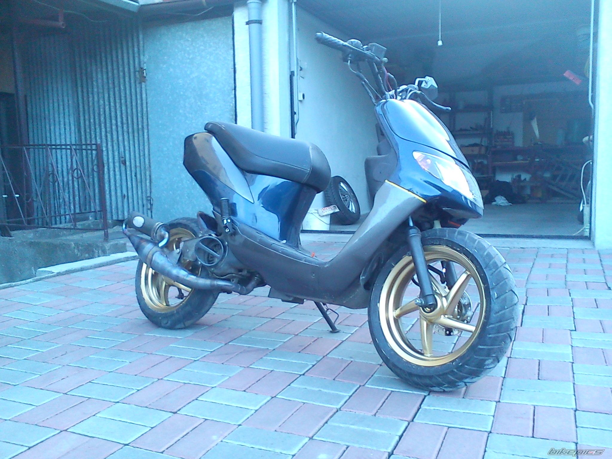 Photo 2372841