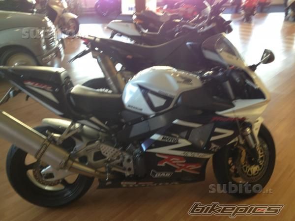 Photo 2373354