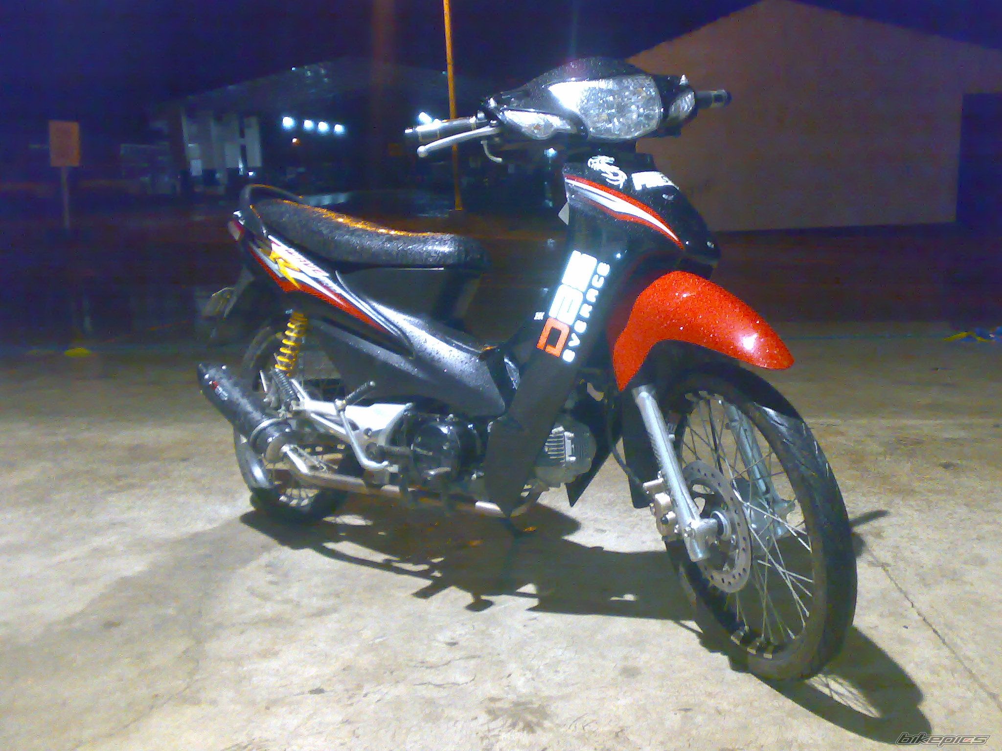 Photo 2373412