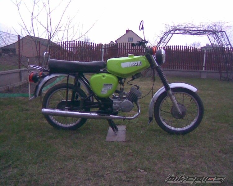 Photo 2373450