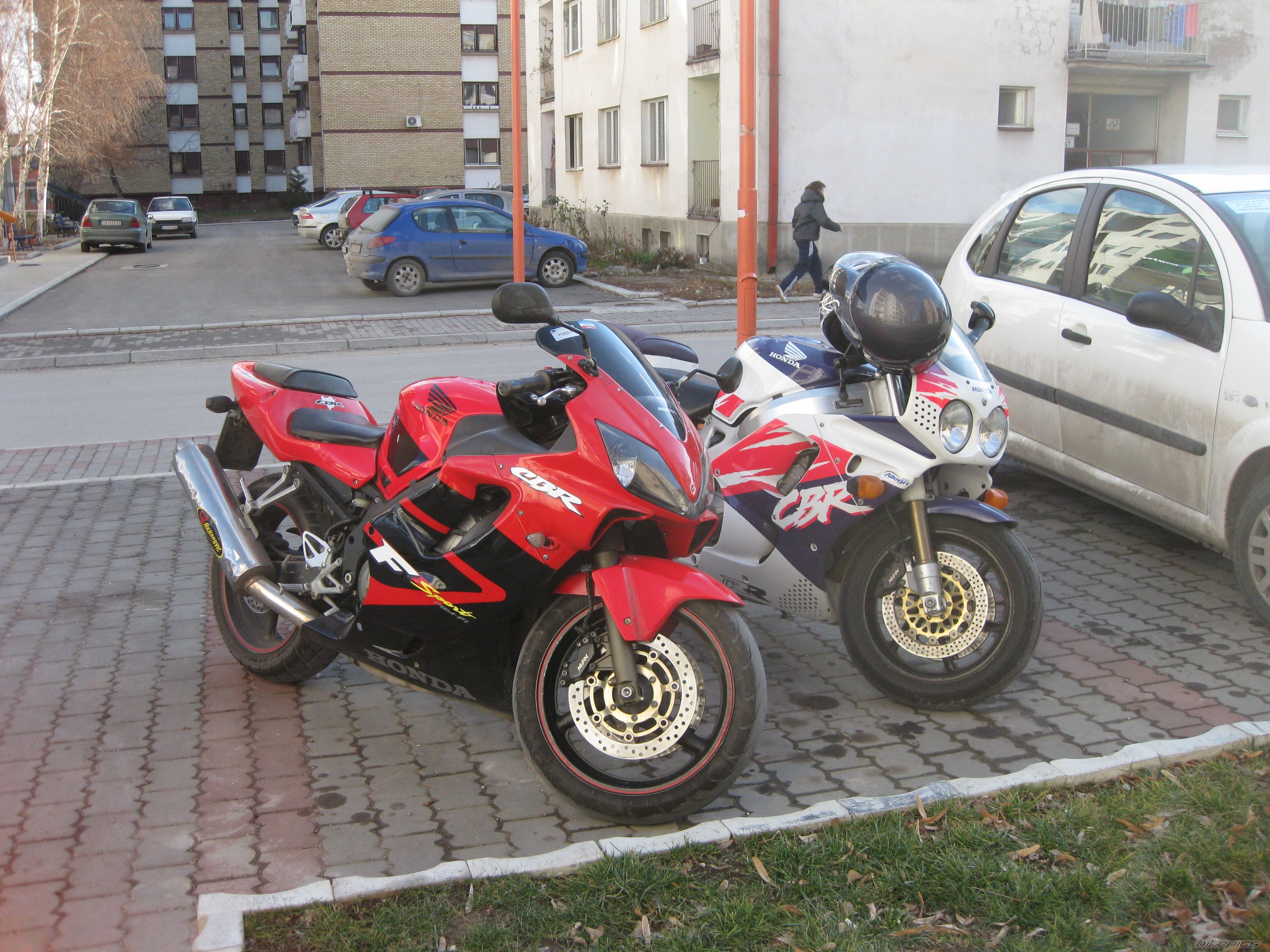 Photo 2373484