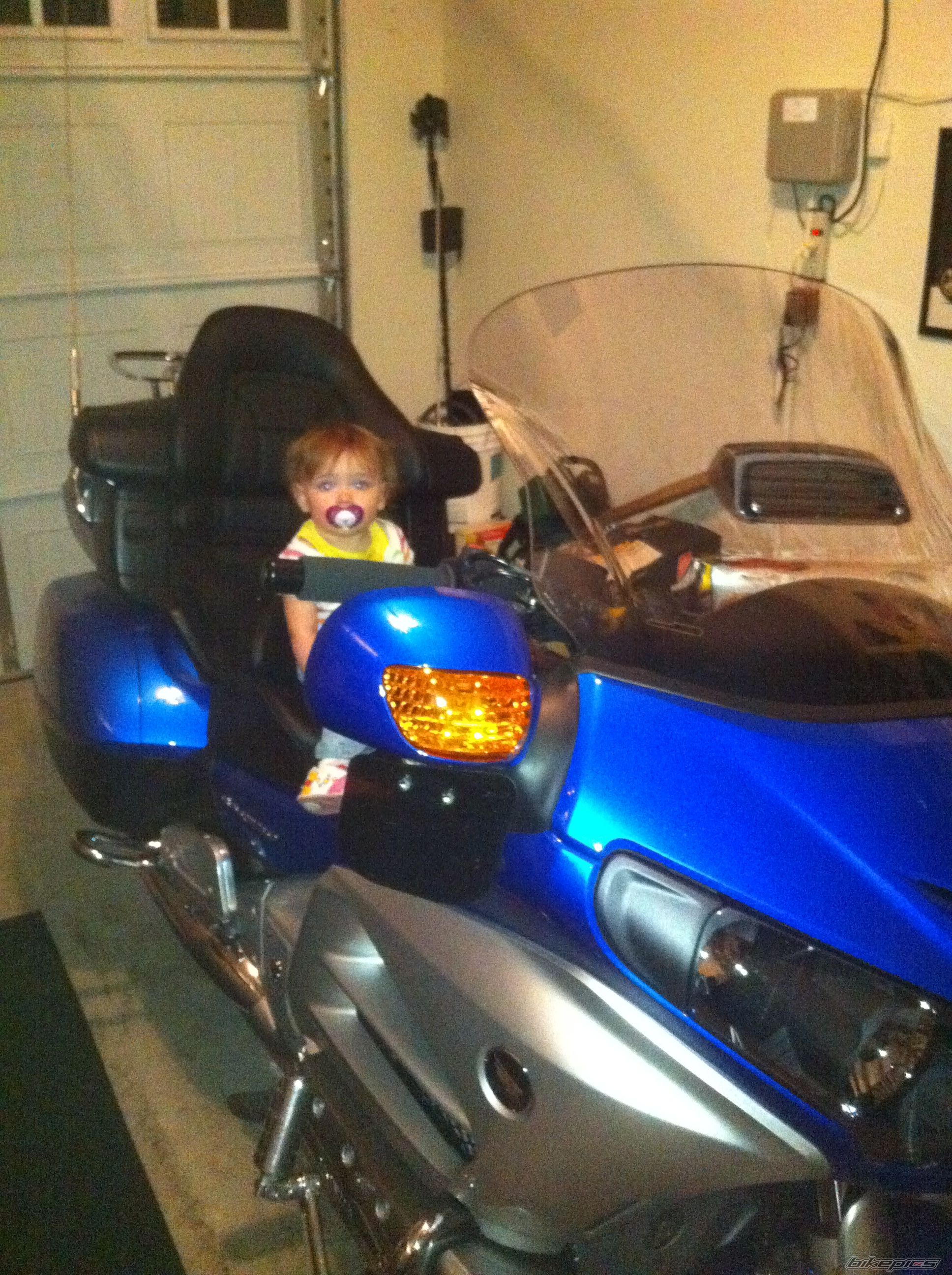 Photo 2373553