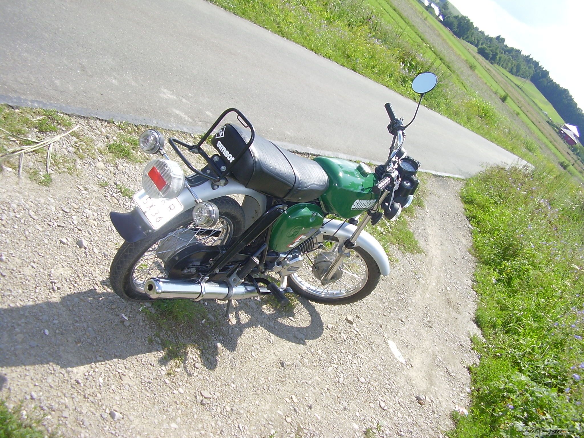 Photo 2373930