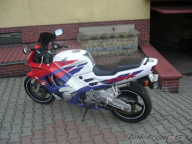 Photo 2374161