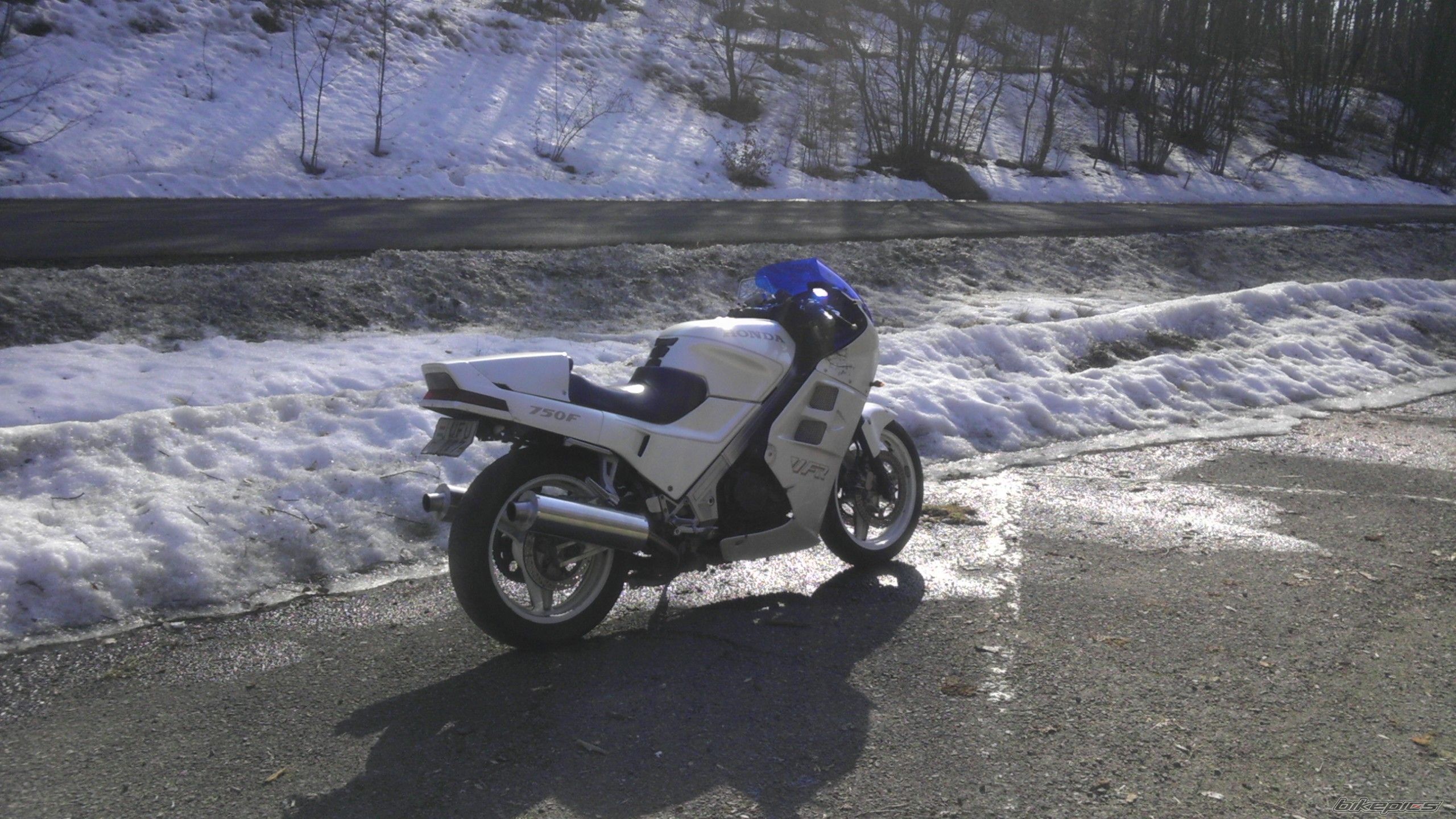 Photo 2374210